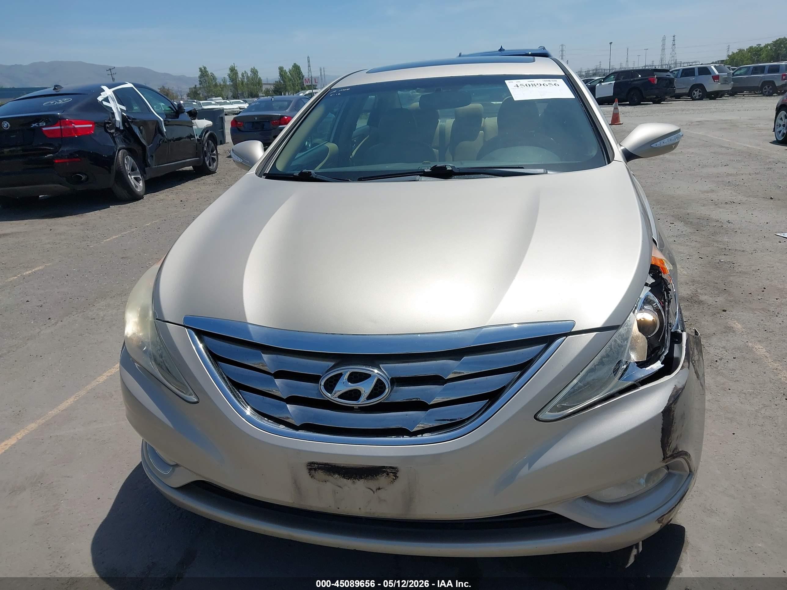 2011 Hyundai Sonata Limited Золотой vin: 5NPEC4AC2BH040163