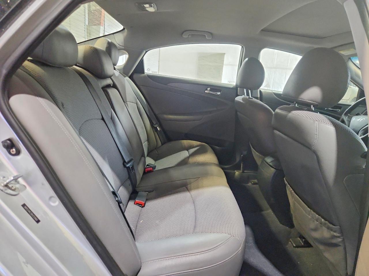 2011 Hyundai Sonata Se Silver vin: 5NPEC4AC2BH252660