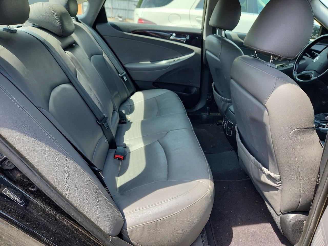 2011 Hyundai Sonata Limited Black vin: 5NPEC4AC2BH302599