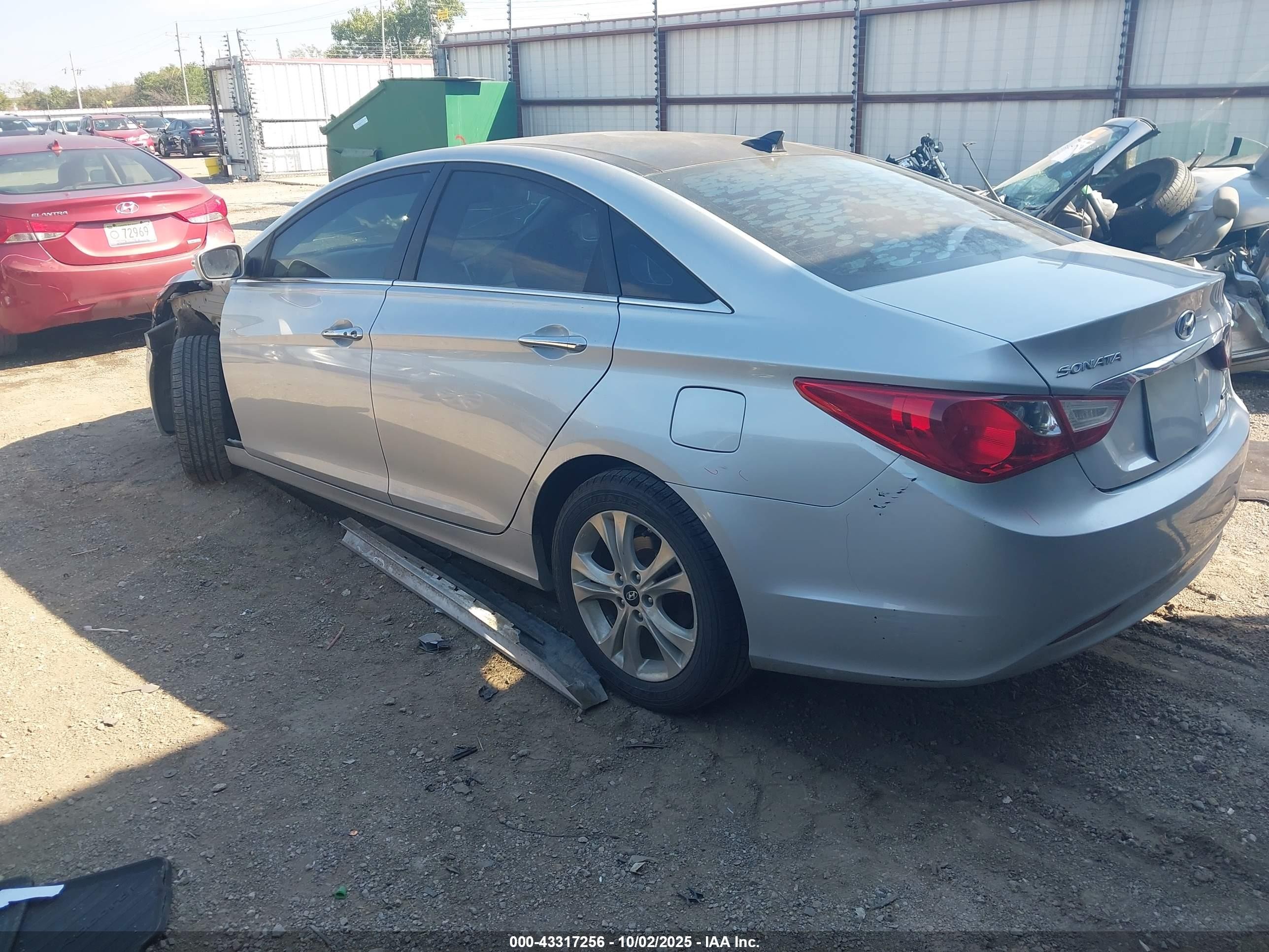 2012 Hyundai Sonata Limited Silver vin: 5NPEC4AC2CH367339