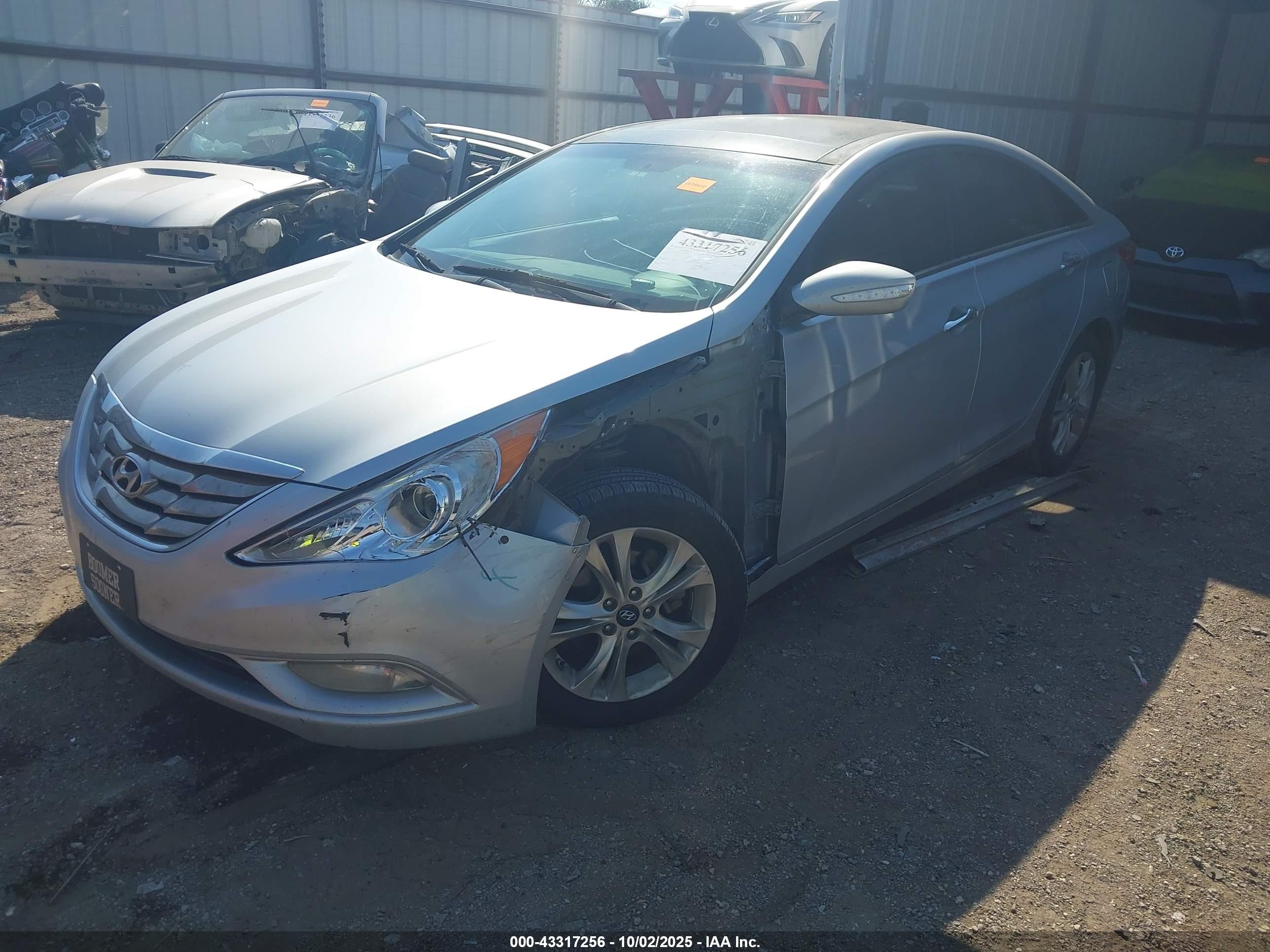 2012 Hyundai Sonata Limited Silver vin: 5NPEC4AC2CH367339