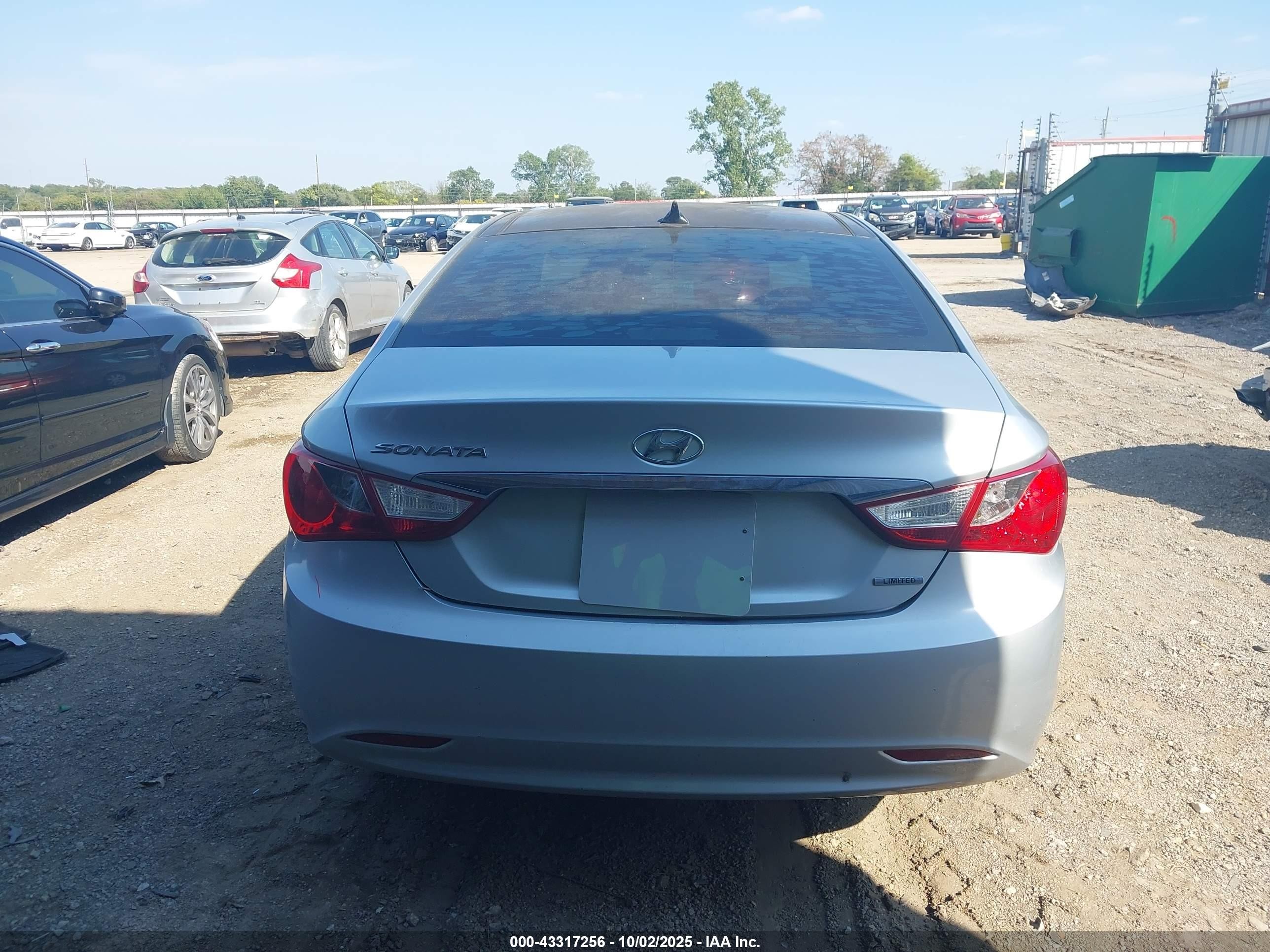 2012 Hyundai Sonata Limited Silver vin: 5NPEC4AC2CH367339