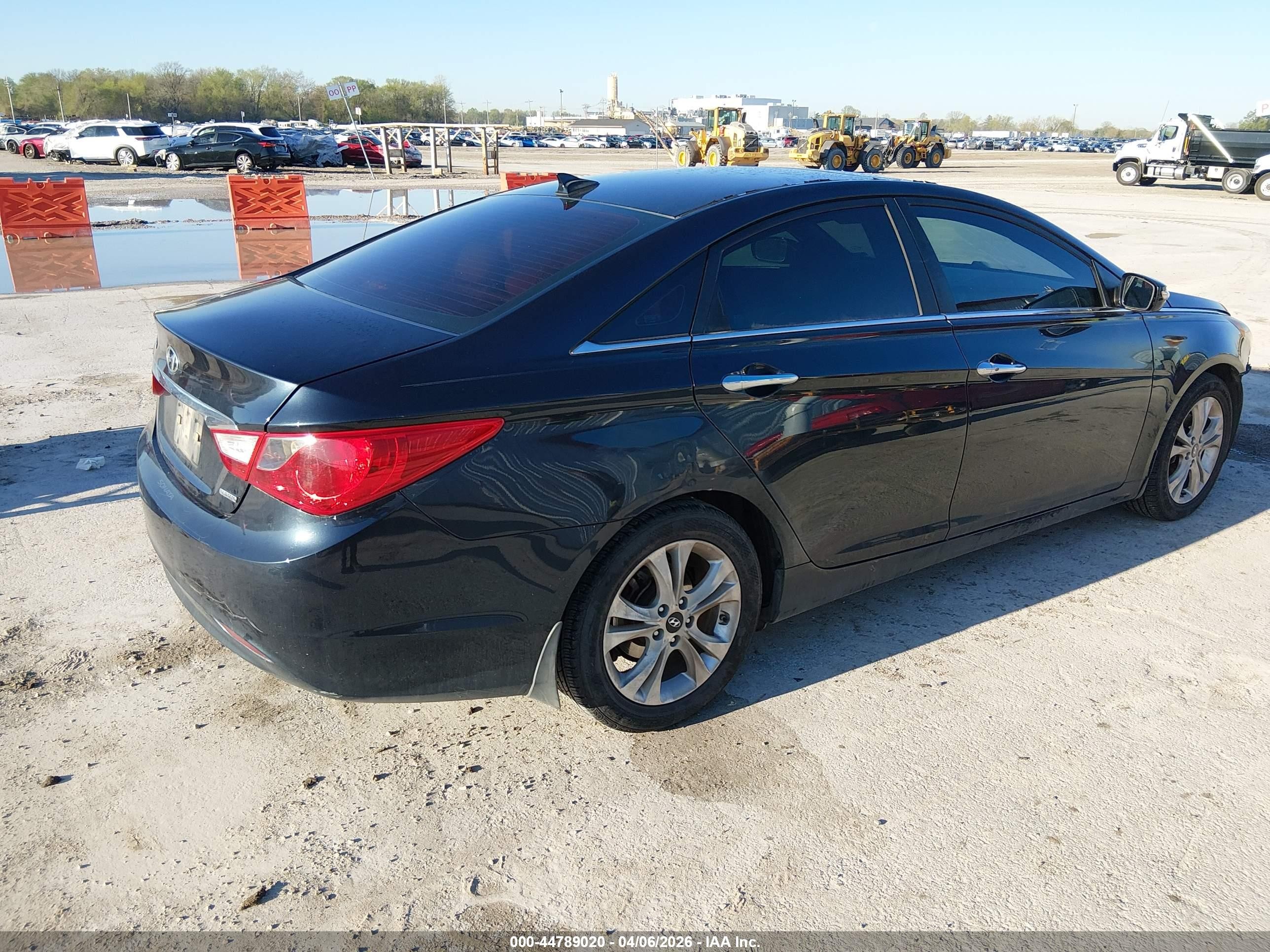 2013 Hyundai Sonata Limited Black vin: 5NPEC4AC2DH527219