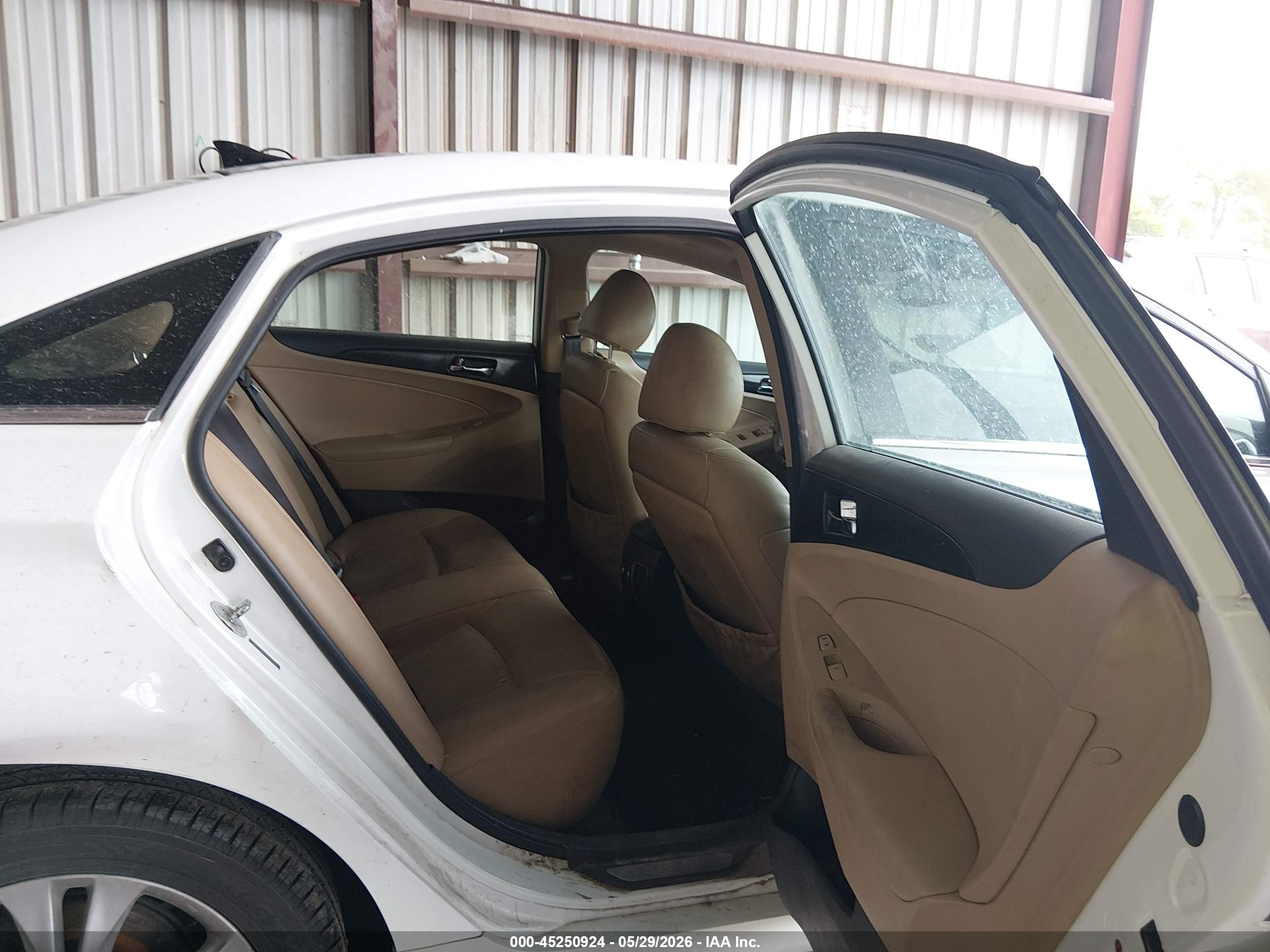 2013 Hyundai Sonata Limited White vin: 5NPEC4AC2DH527835