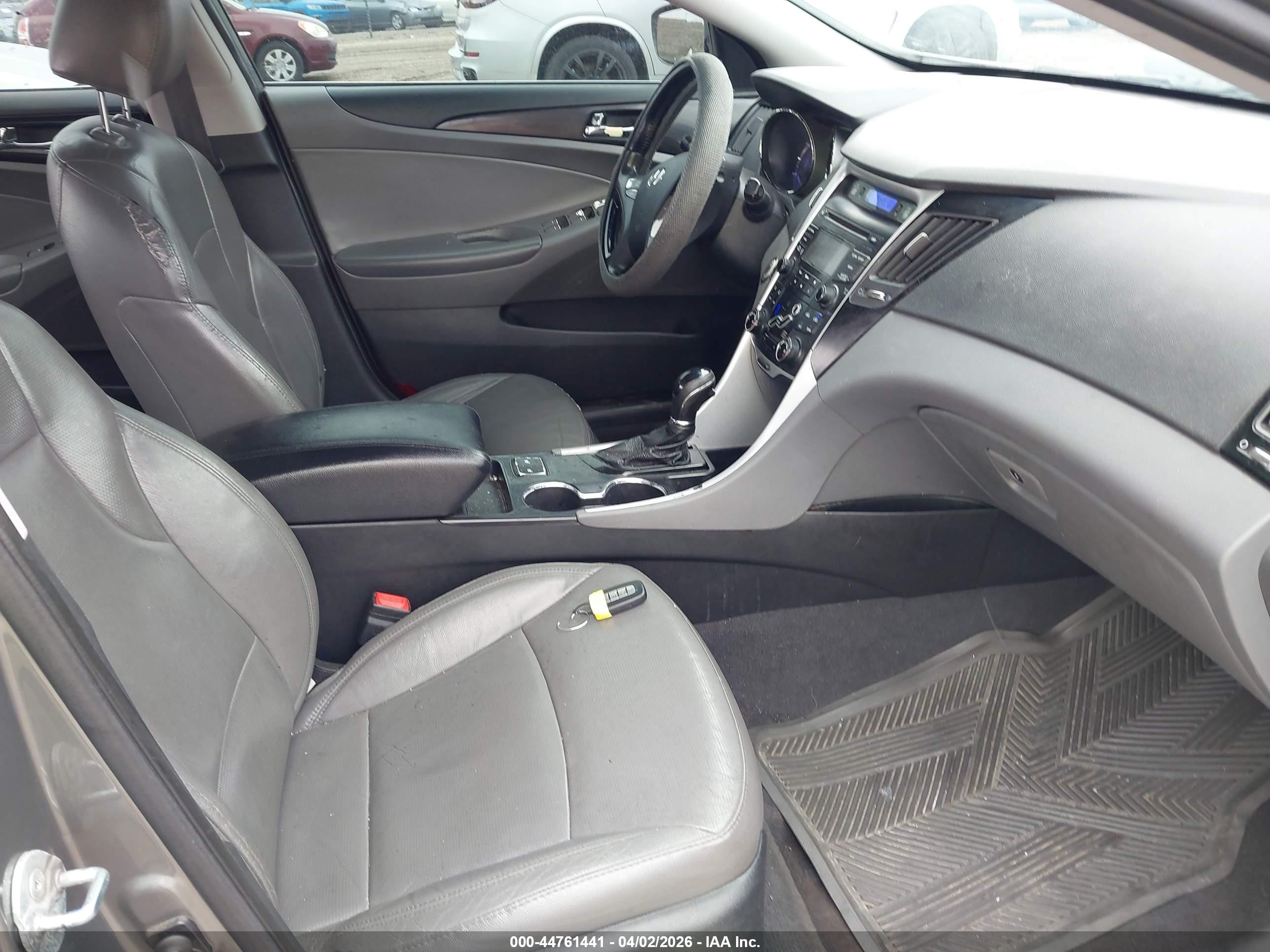 2013 Hyundai Sonata Limited Gray vin: 5NPEC4AC2DH597626