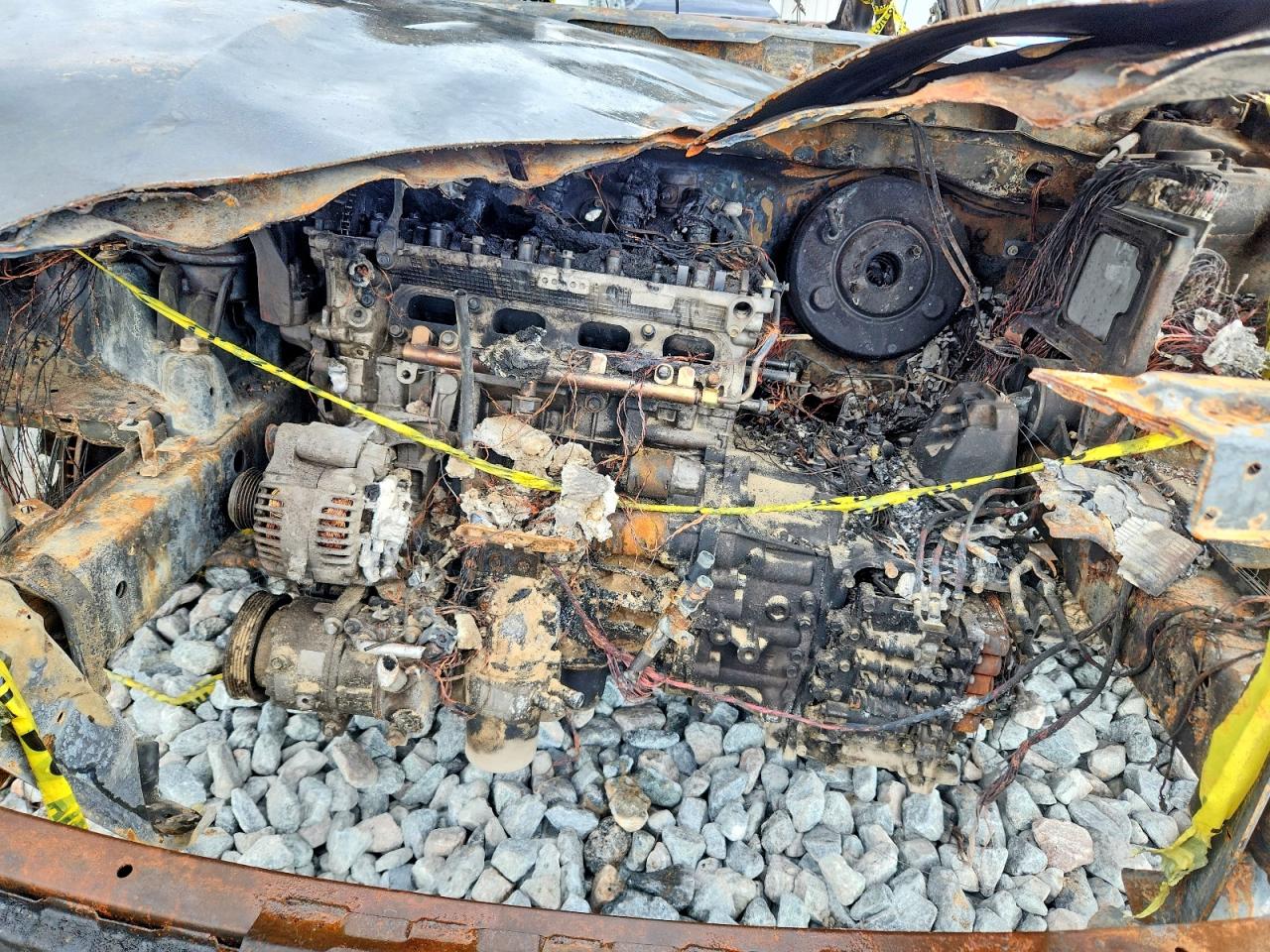 2013 Hyundai Sonata Limited Burn vin: 5NPEC4AC2DH601433