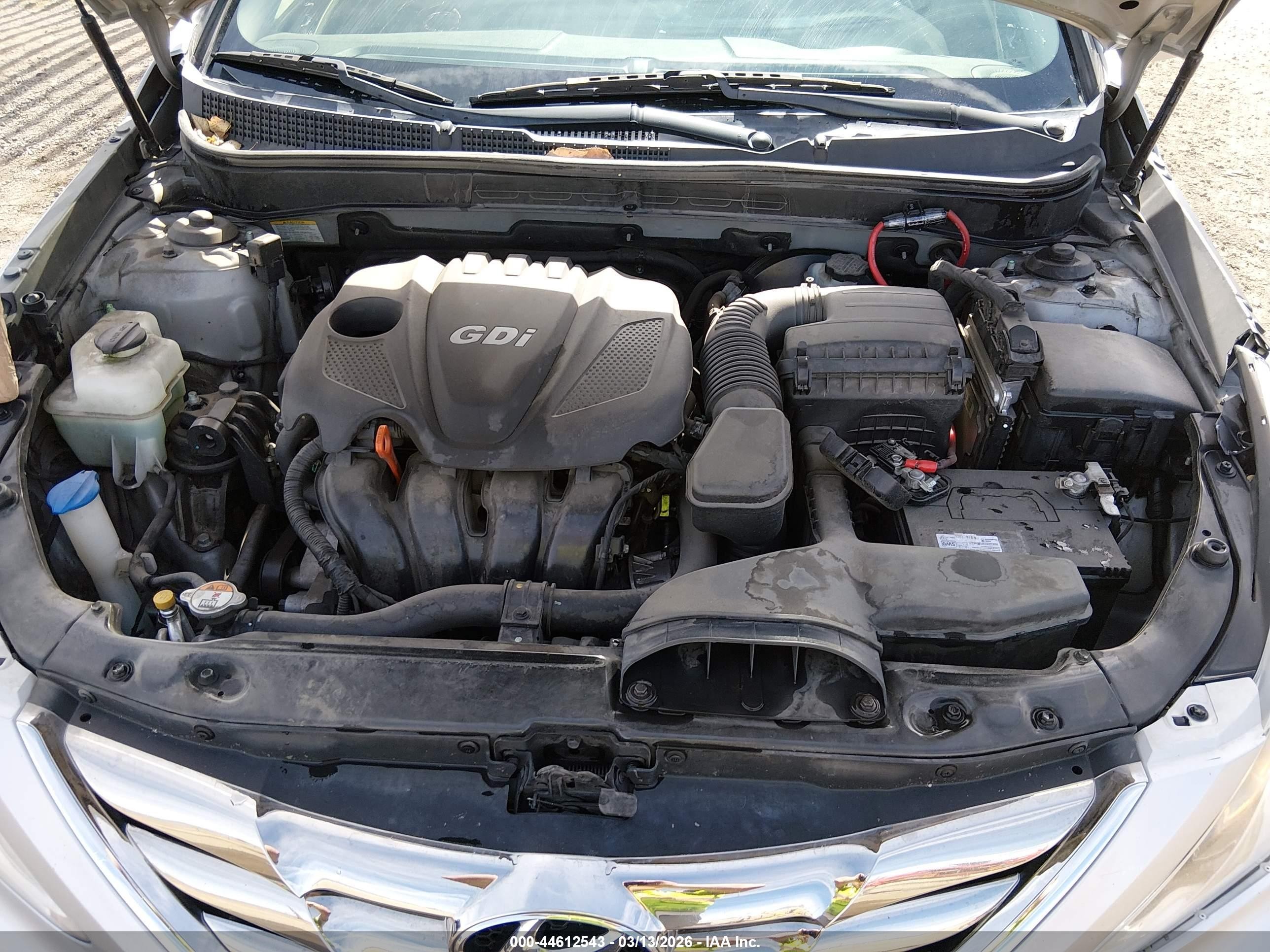 2013 Hyundai Sonata Limited Silver vin: 5NPEC4AC2DH667545