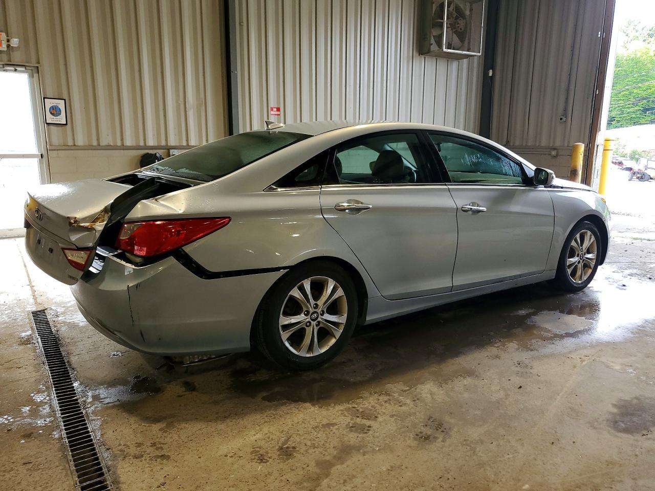 2013 Hyundai Sonata Limited Blue vin: 5NPEC4AC2DH712077
