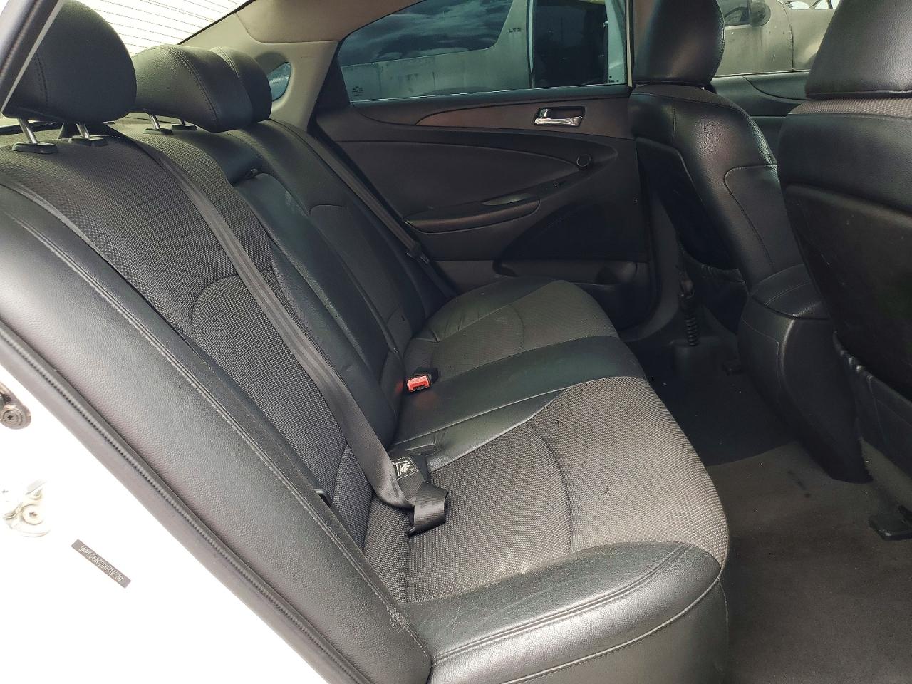 2013 Hyundai Sonata Se Белый vin: 5NPEC4AC2DH716730