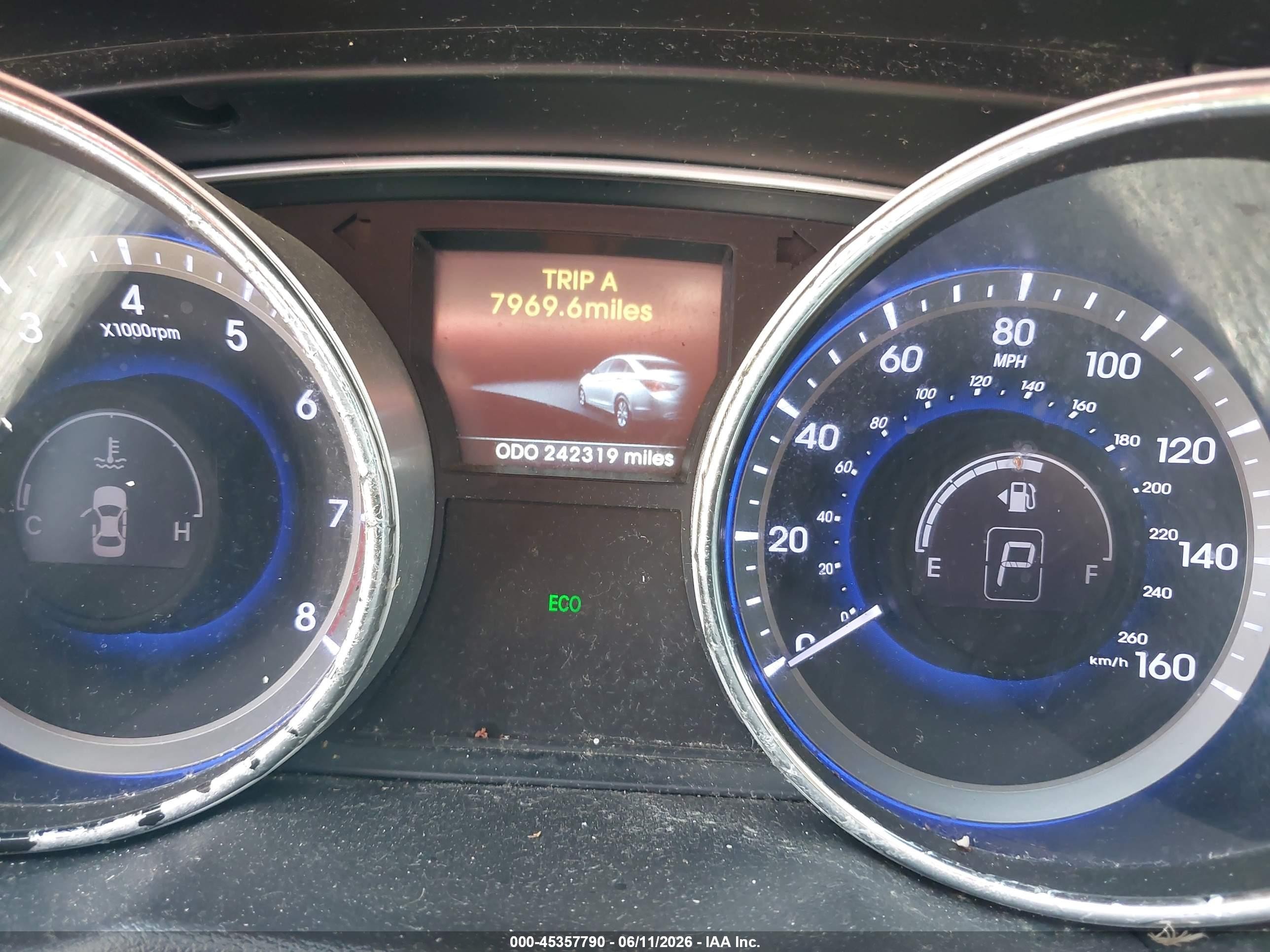 2014 Hyundai Sonata Se Burgundy vin: 5NPEC4AC2EH838067