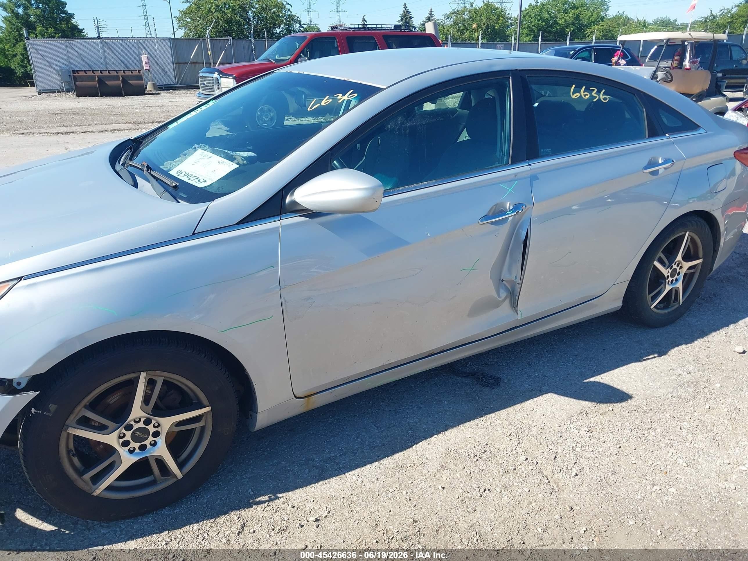 2011 Hyundai Sonata Se Серебряный vin: 5NPEC4AC3BH027728