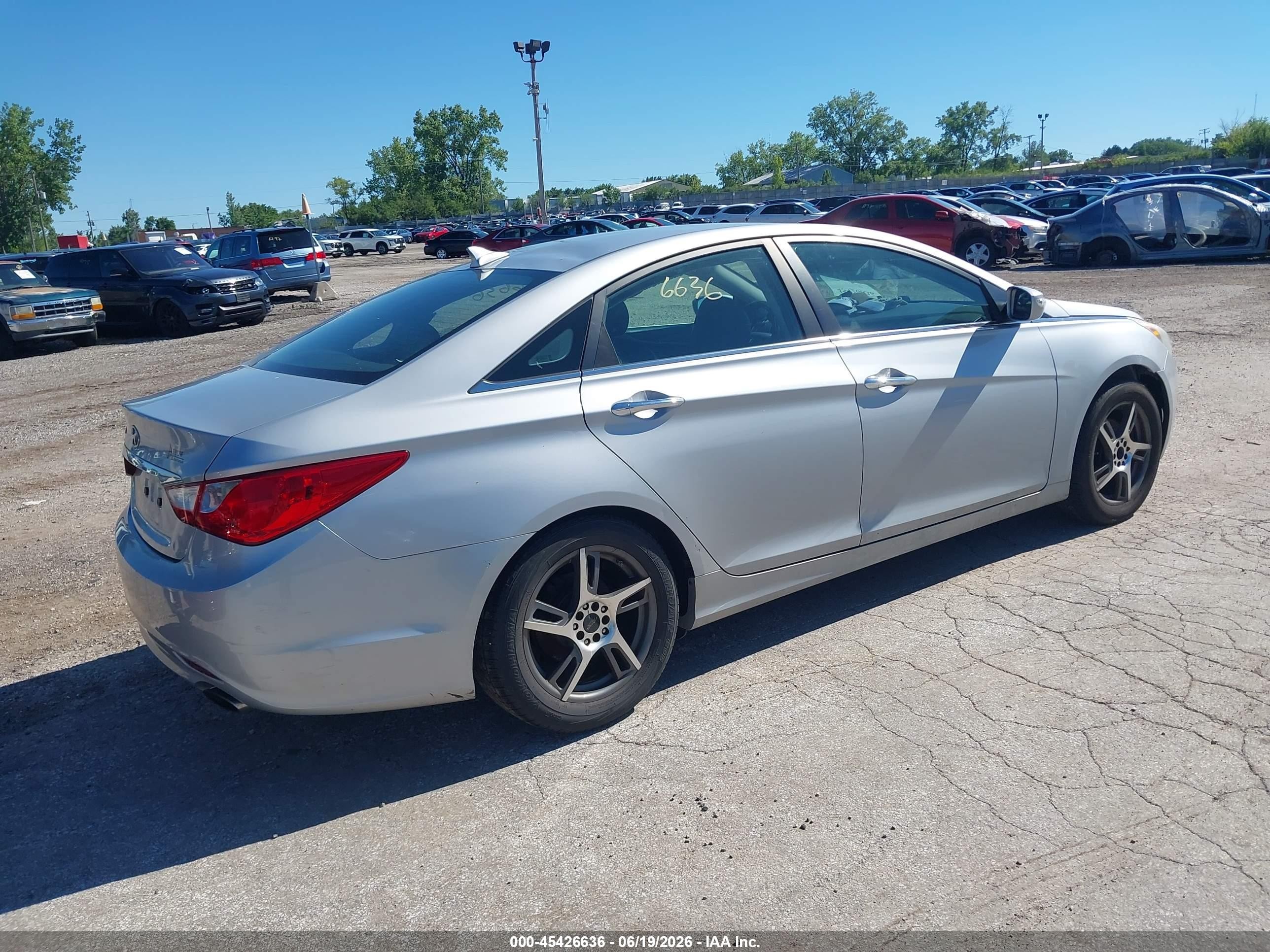 2011 Hyundai Sonata Se Серебряный vin: 5NPEC4AC3BH027728