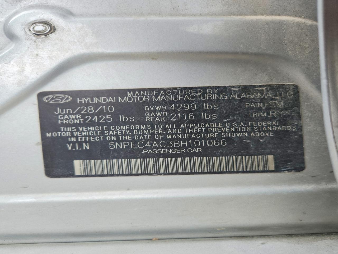 2011 Hyundai Sonata Limited Silver vin: 5NPEC4AC3BH101066