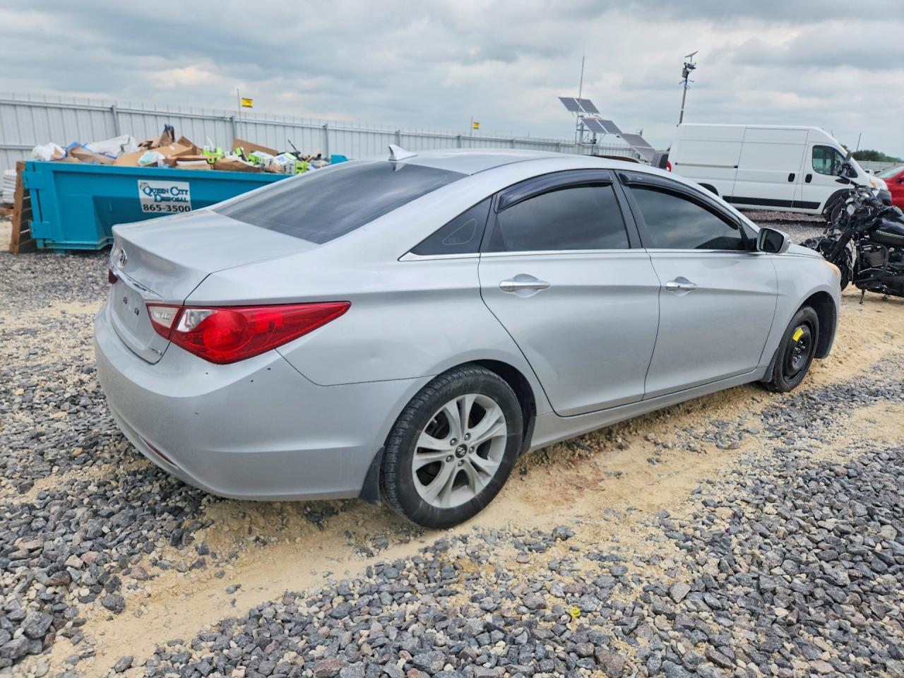 2011 Hyundai Sonata Limited Silver vin: 5NPEC4AC3BH101066