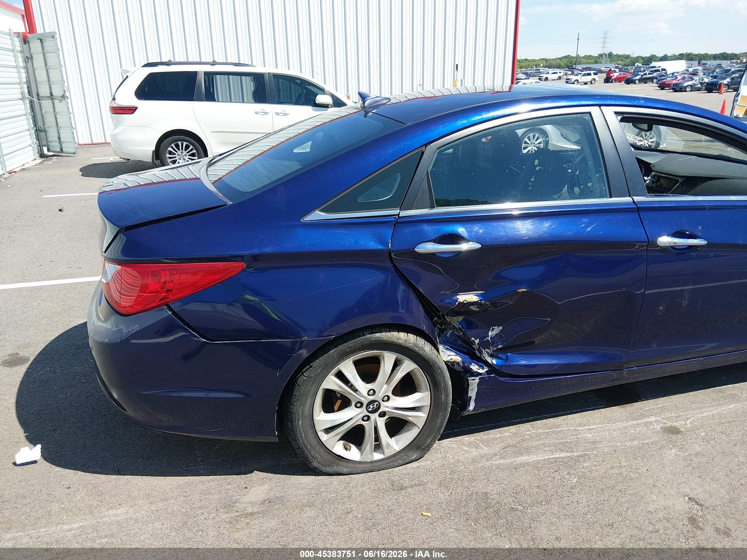 2011 Hyundai Sonata Limited Blue vin: 5NPEC4AC3BH119275