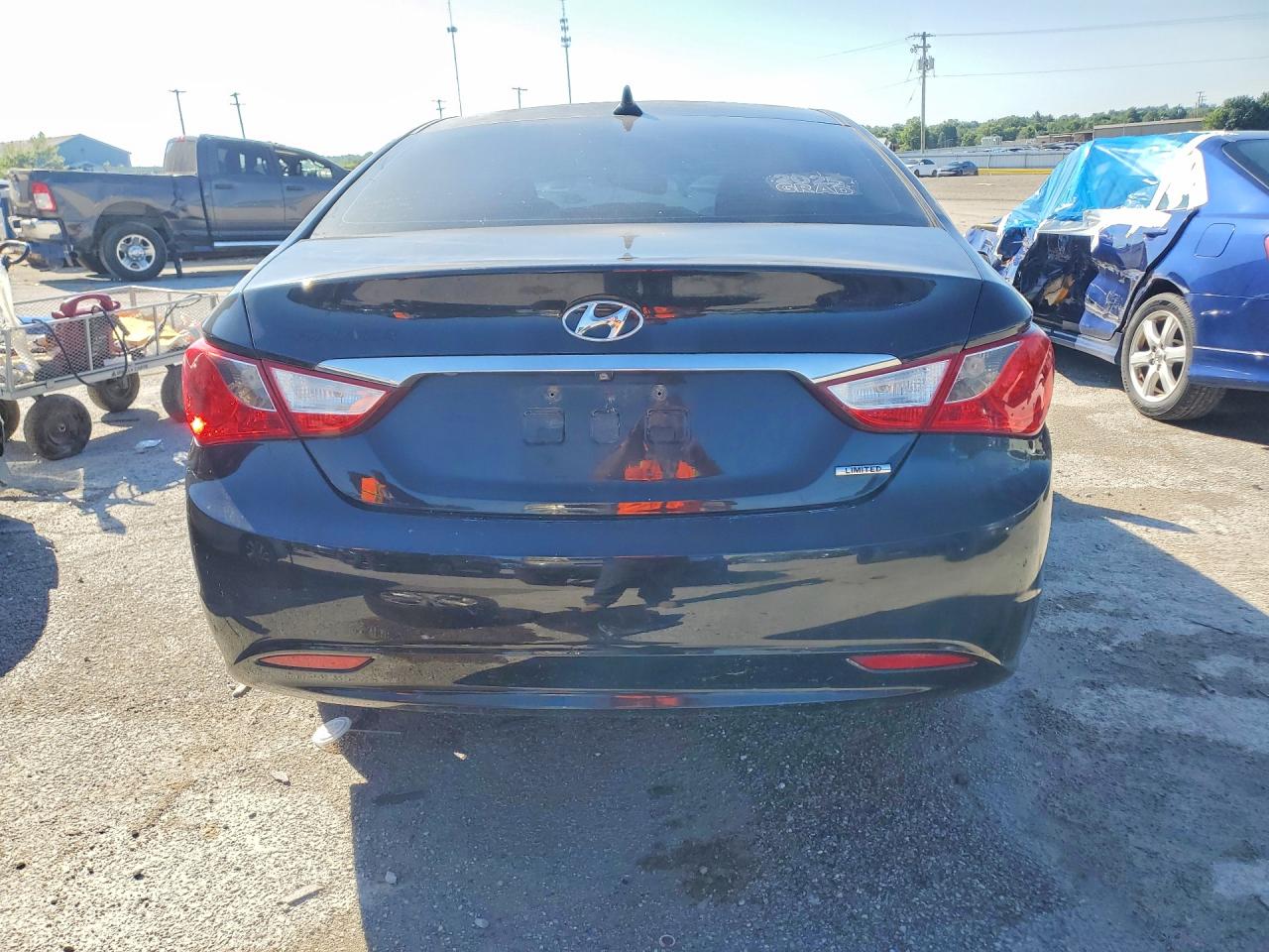 2011 Hyundai Sonata Limited Черный vin: 5NPEC4AC3BH166631