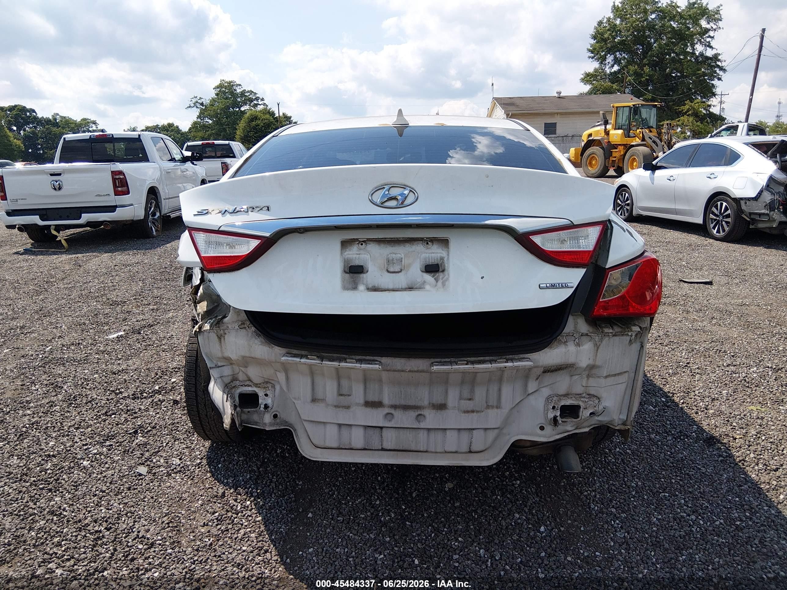 2011 Hyundai Sonata Limited White vin: 5NPEC4AC3BH168248
