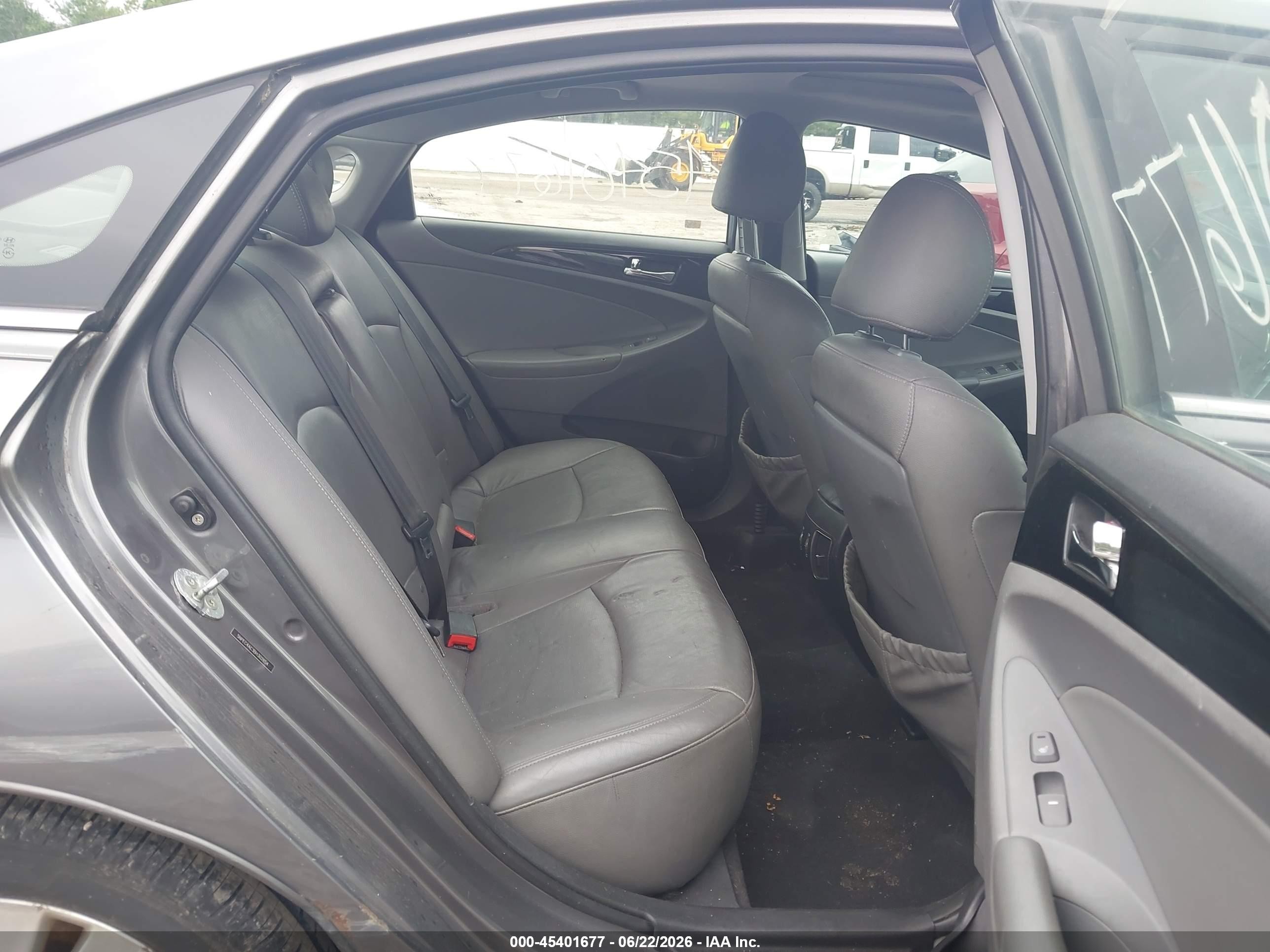 2011 Hyundai Sonata Limited Серый vin: 5NPEC4AC3BH302854