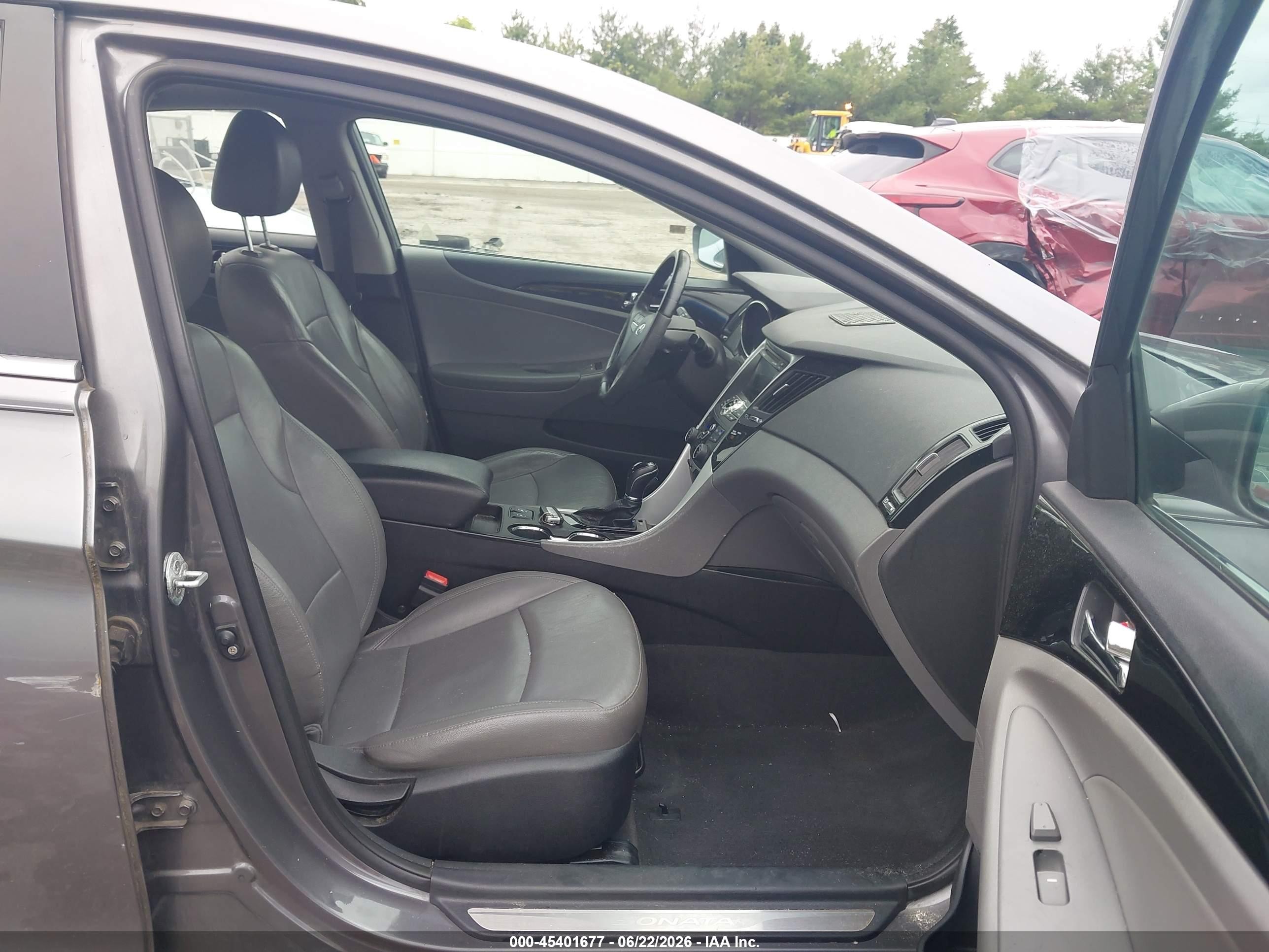 2011 Hyundai Sonata Limited Серый vin: 5NPEC4AC3BH302854