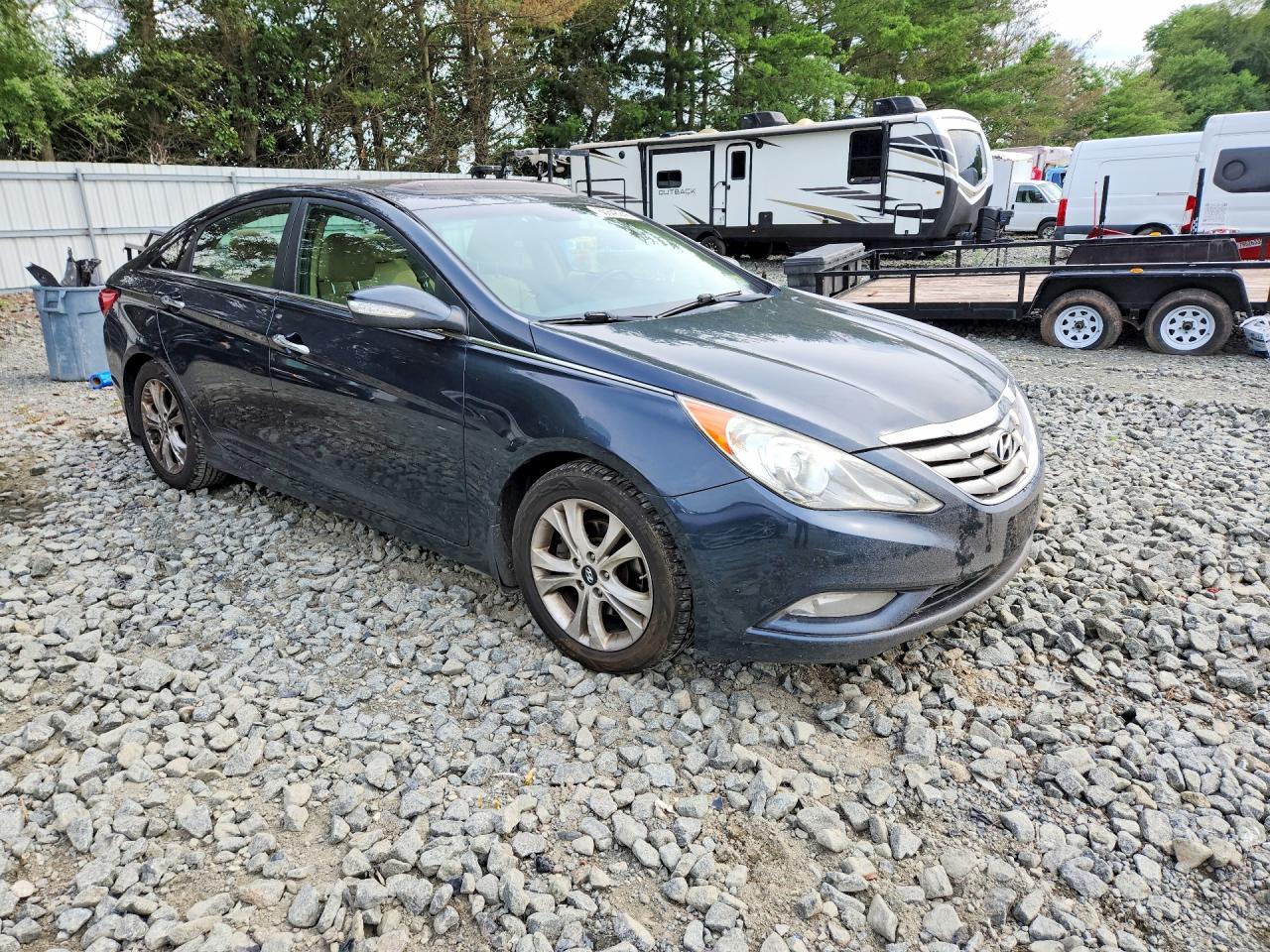2011 Hyundai Sonata Blue vin: 5NPEC4AC3BH306337