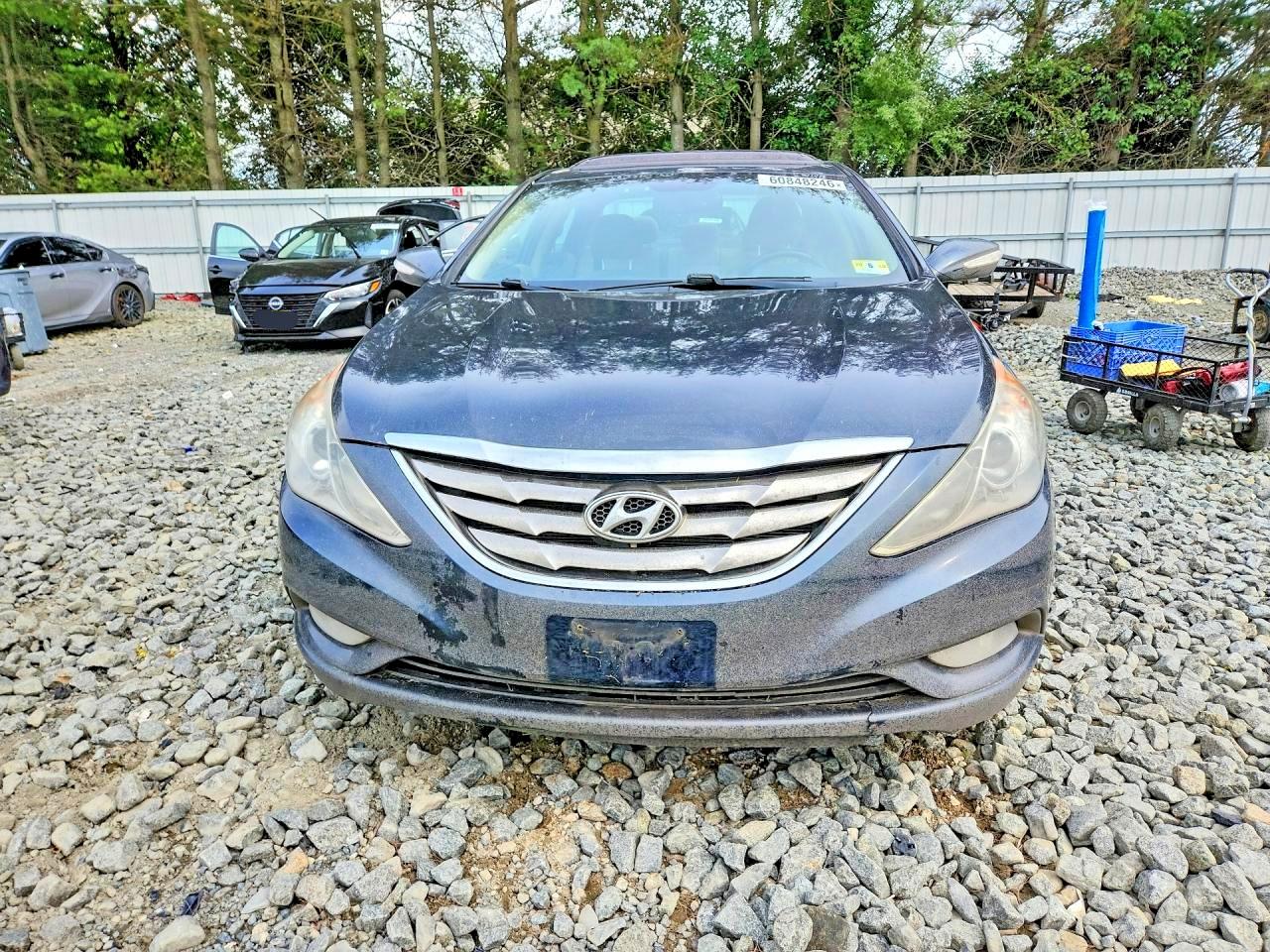2011 Hyundai Sonata Blue vin: 5NPEC4AC3BH306337