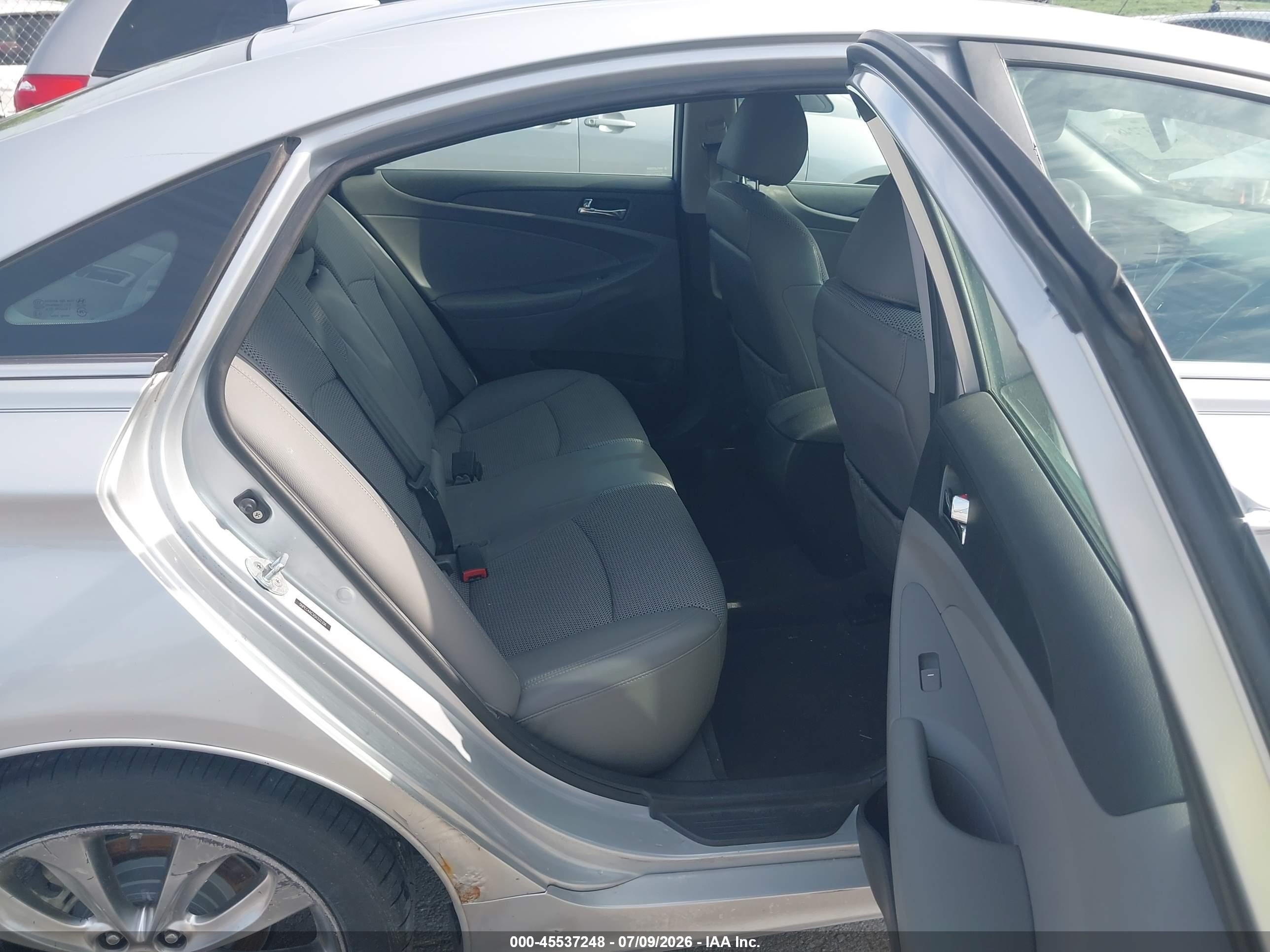 2012 Hyundai Sonata Se Silver vin: 5NPEC4AC3CH332356