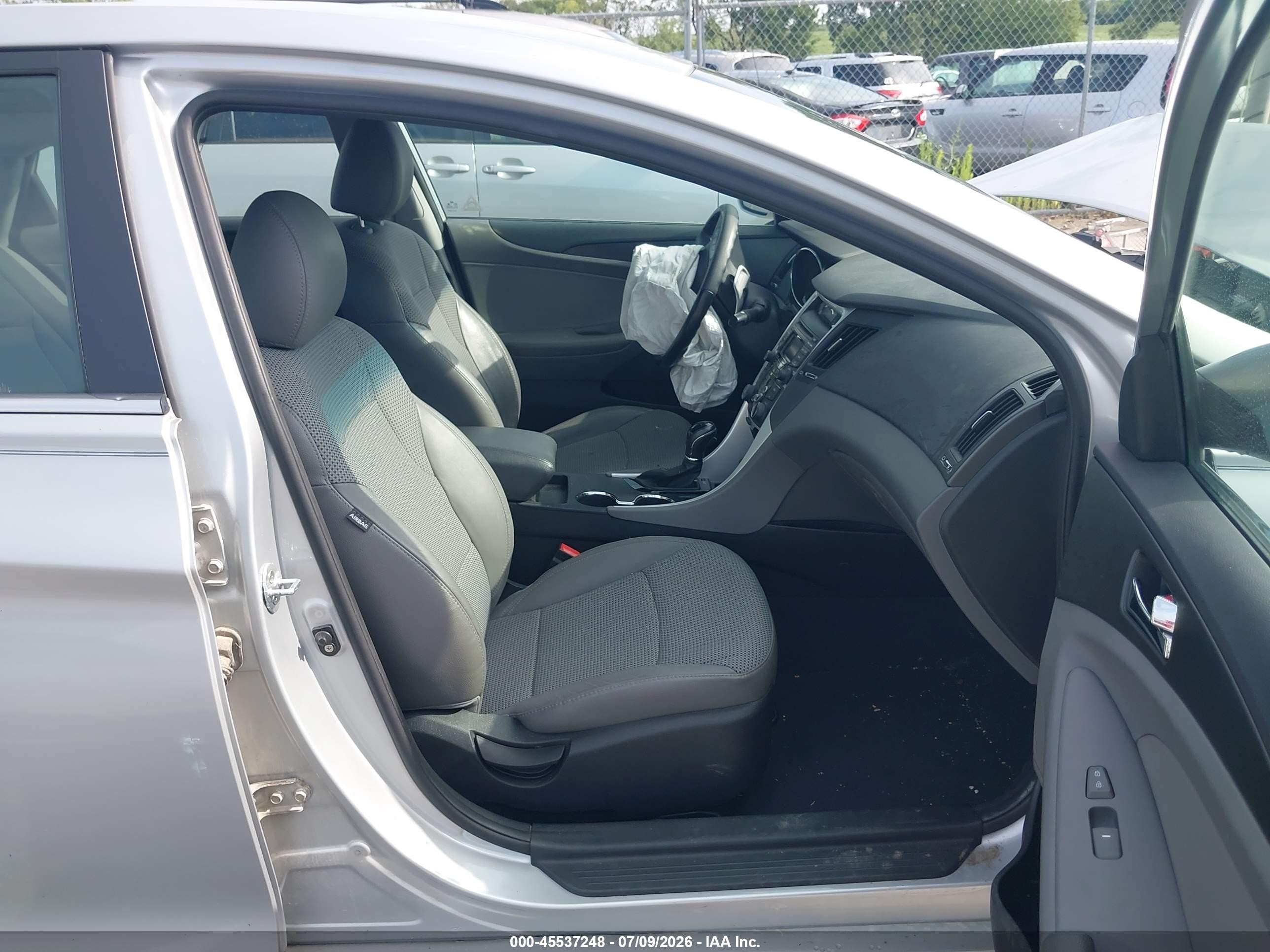 2012 Hyundai Sonata Se Silver vin: 5NPEC4AC3CH332356