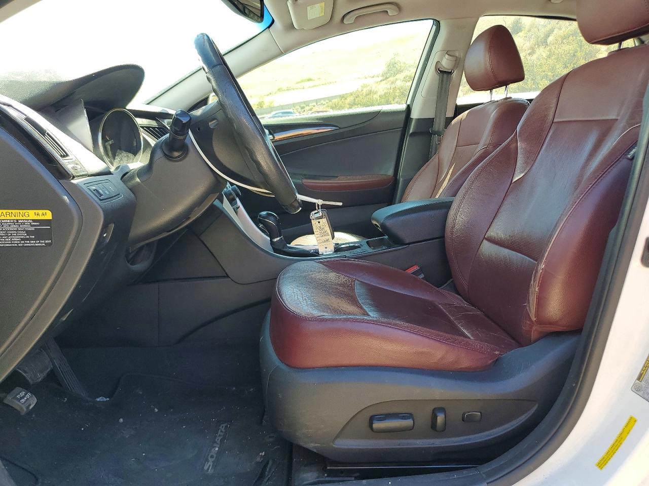 2012 Hyundai Sonata Limited White vin: 5NPEC4AC3CH478210