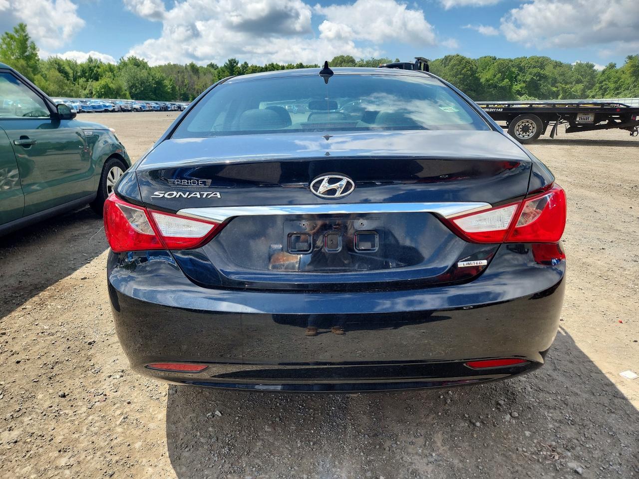 2013 Hyundai Sonata Limited Черный vin: 5NPEC4AC3DH552159