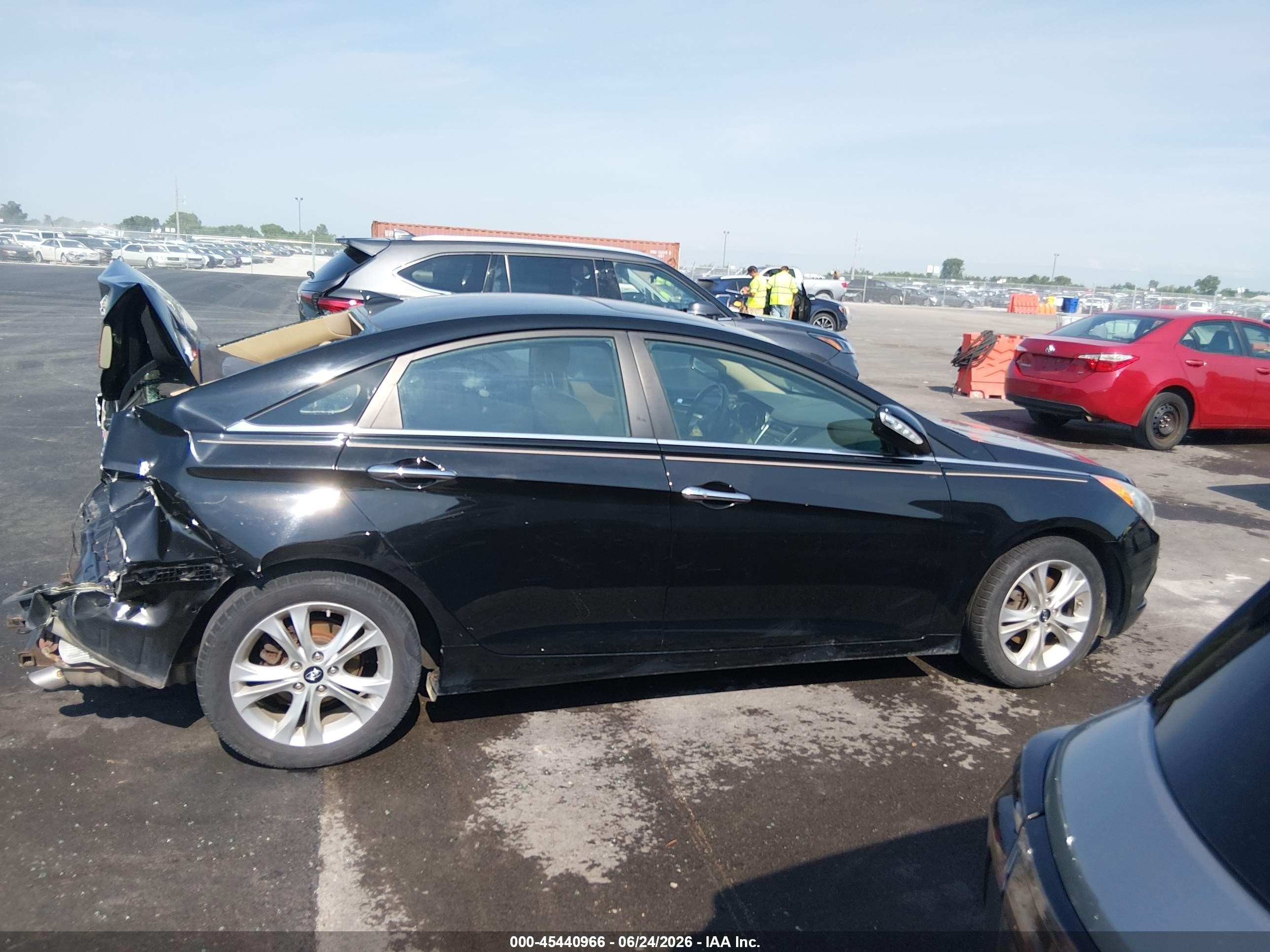 2013 Hyundai Sonata Limited Black vin: 5NPEC4AC3DH558382