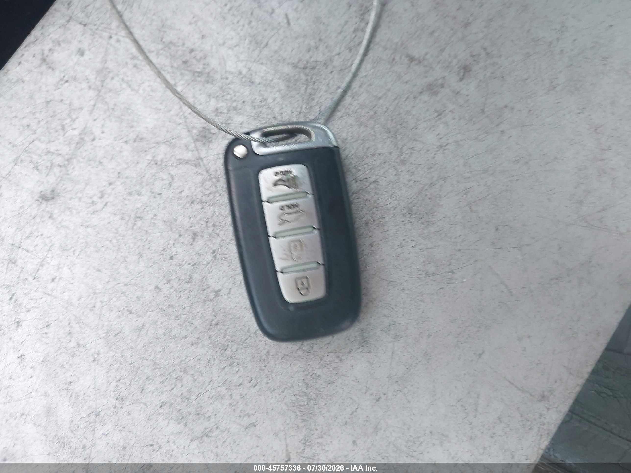 2013 Hyundai Sonata Limited Silver vin: 5NPEC4AC3DH612120