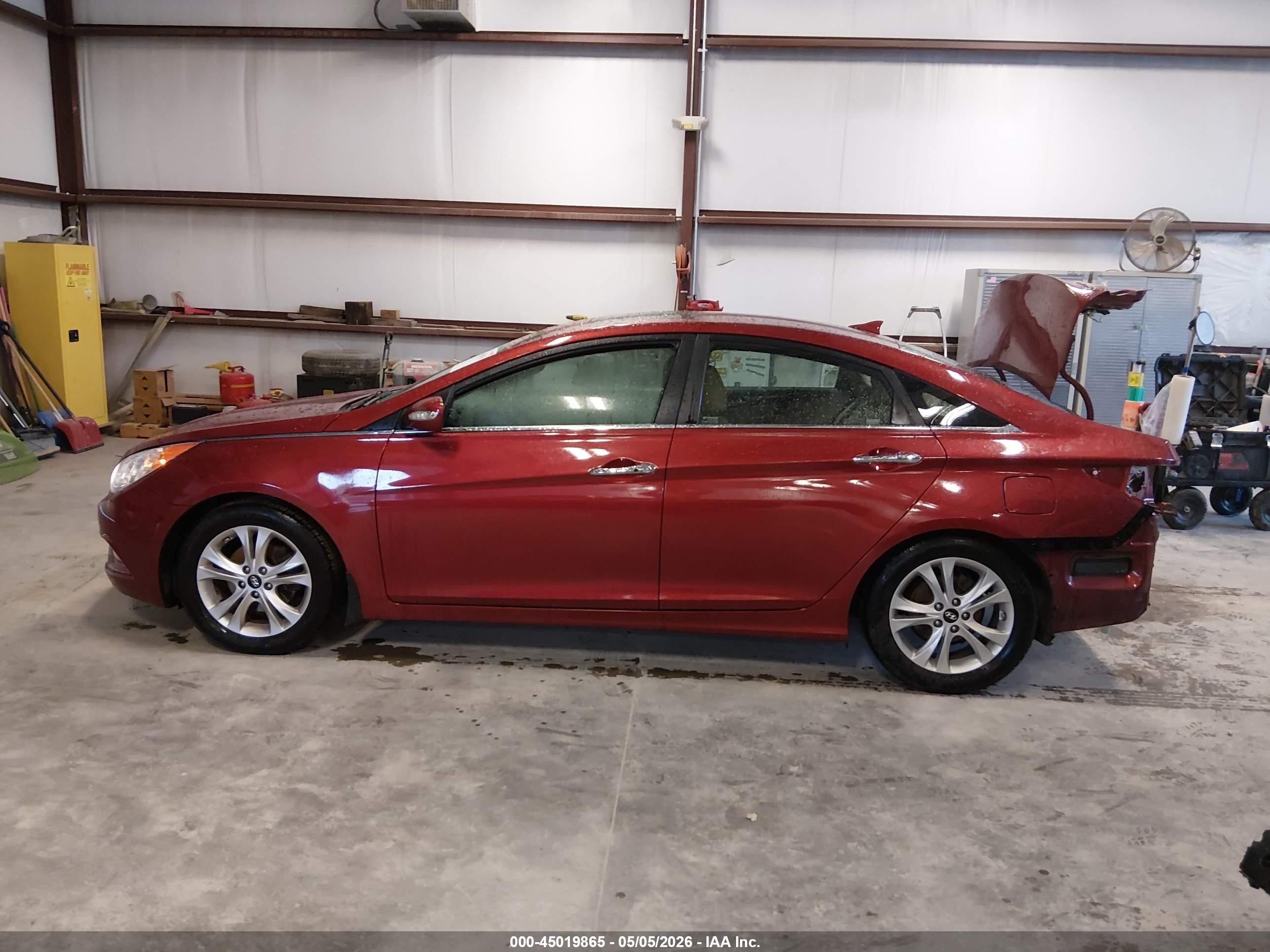 2013 Hyundai Sonata Limited Red vin: 5NPEC4AC3DH624171