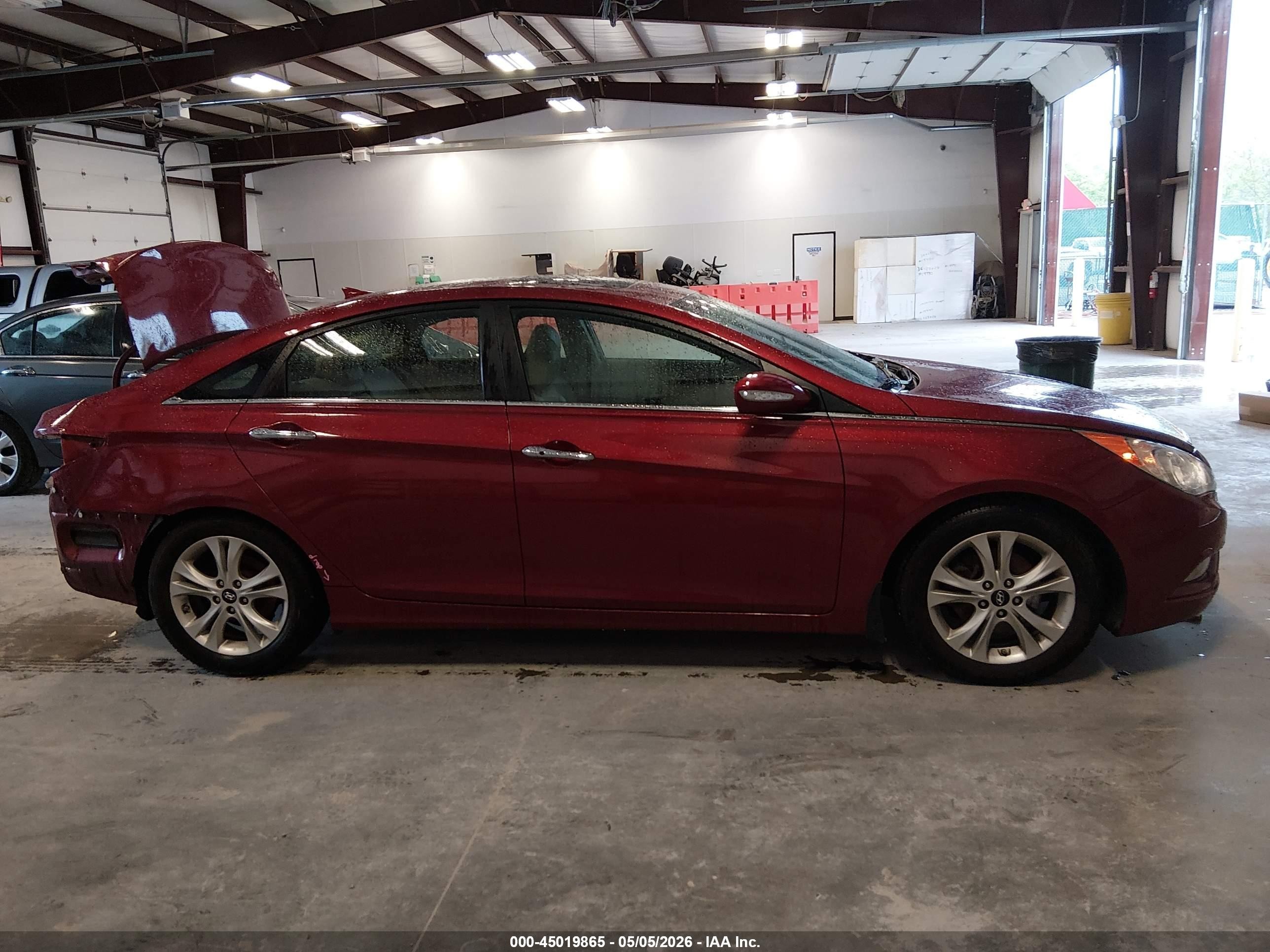 2013 Hyundai Sonata Limited Red vin: 5NPEC4AC3DH624171