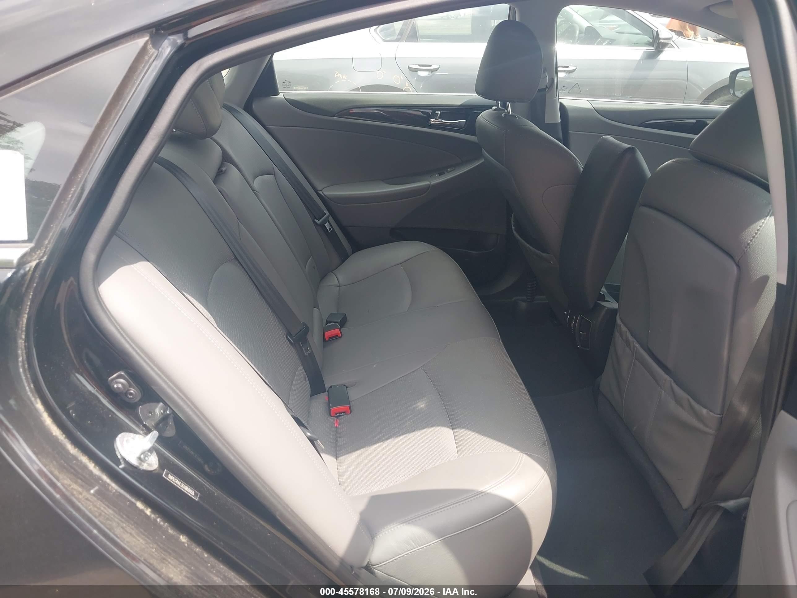 2014 Hyundai Sonata Limited Черный vin: 5NPEC4AC3EH868355