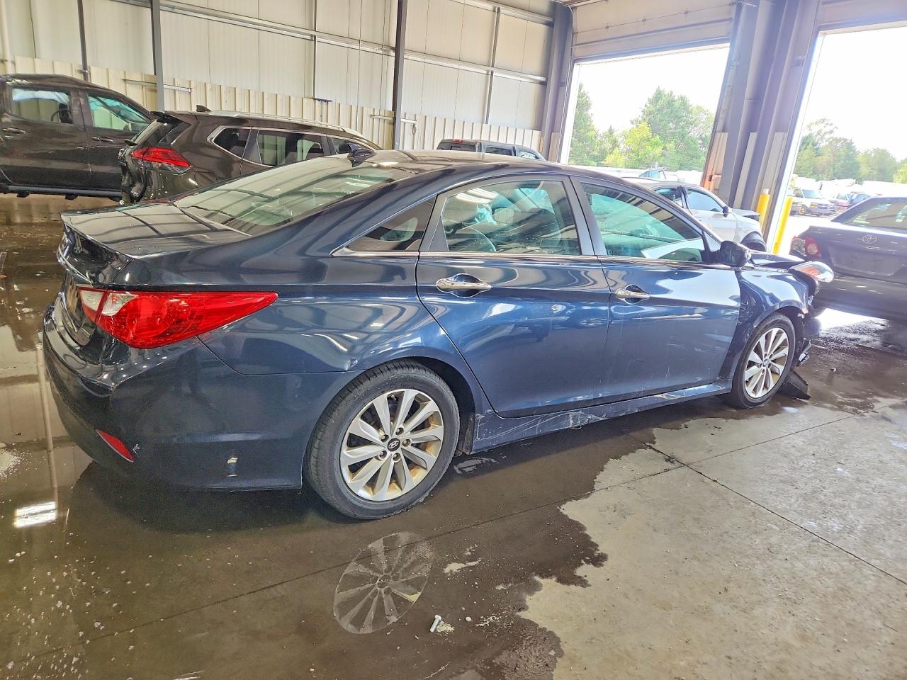 2014 Hyundai Sonata Limited Blue vin: 5NPEC4AC3EH913505