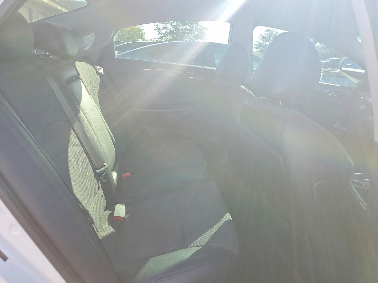 2014 Hyundai Sonata Se White vin: 5NPEC4AC3EH921247