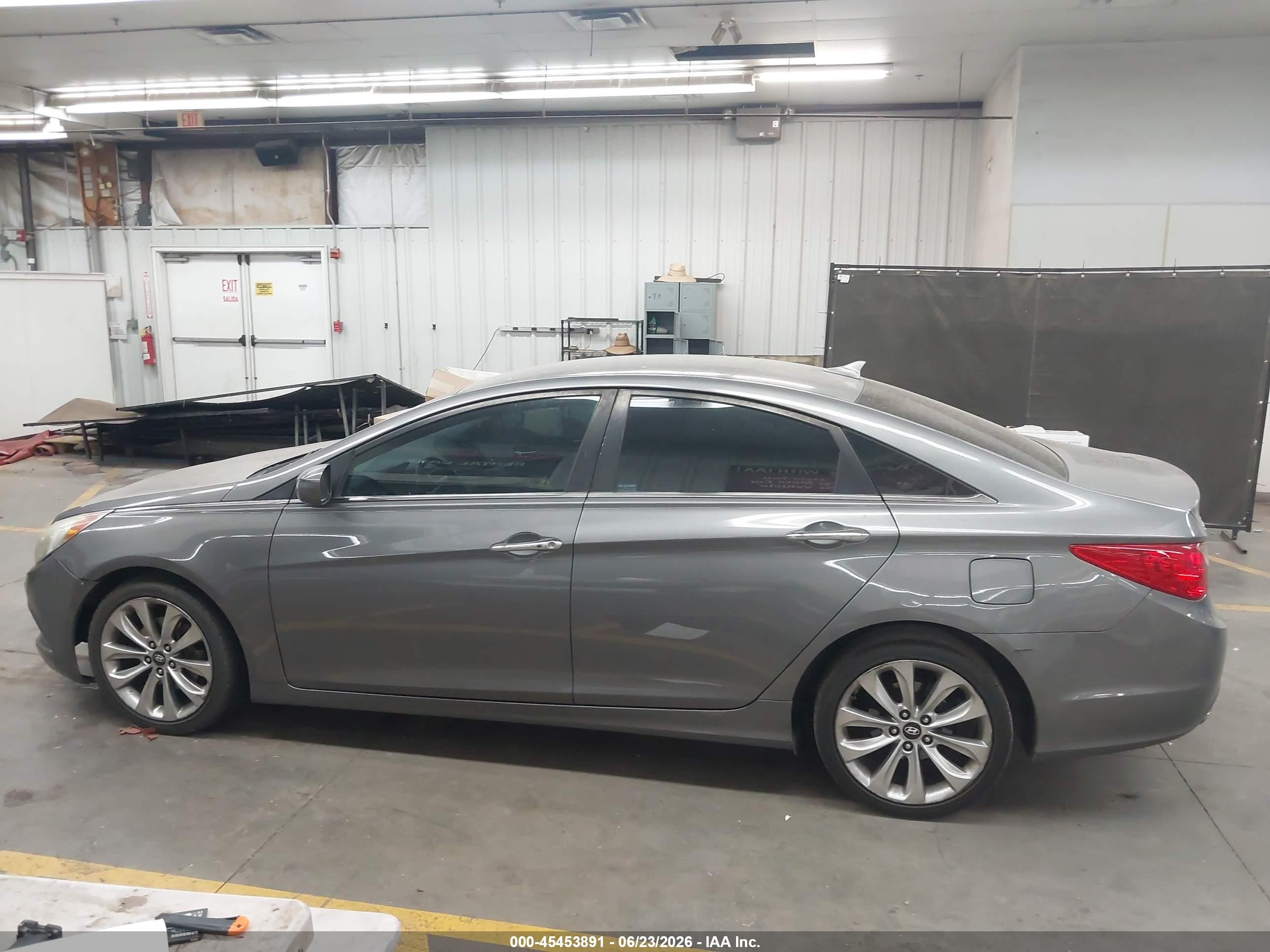 2011 Hyundai Sonata Se Gray vin: 5NPEC4AC4BH023915