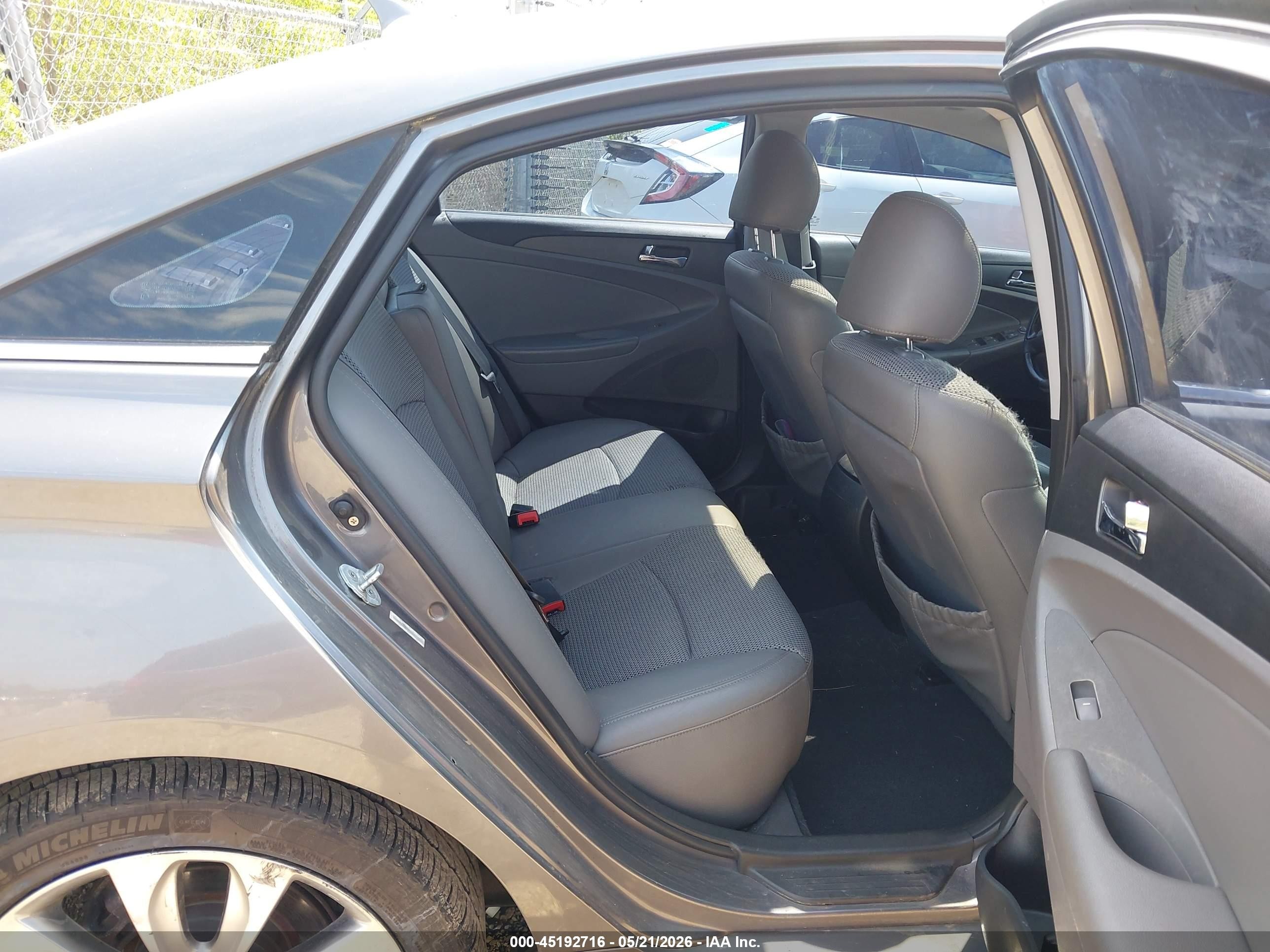 2011 Hyundai Sonata Se Gray vin: 5NPEC4AC4BH039497