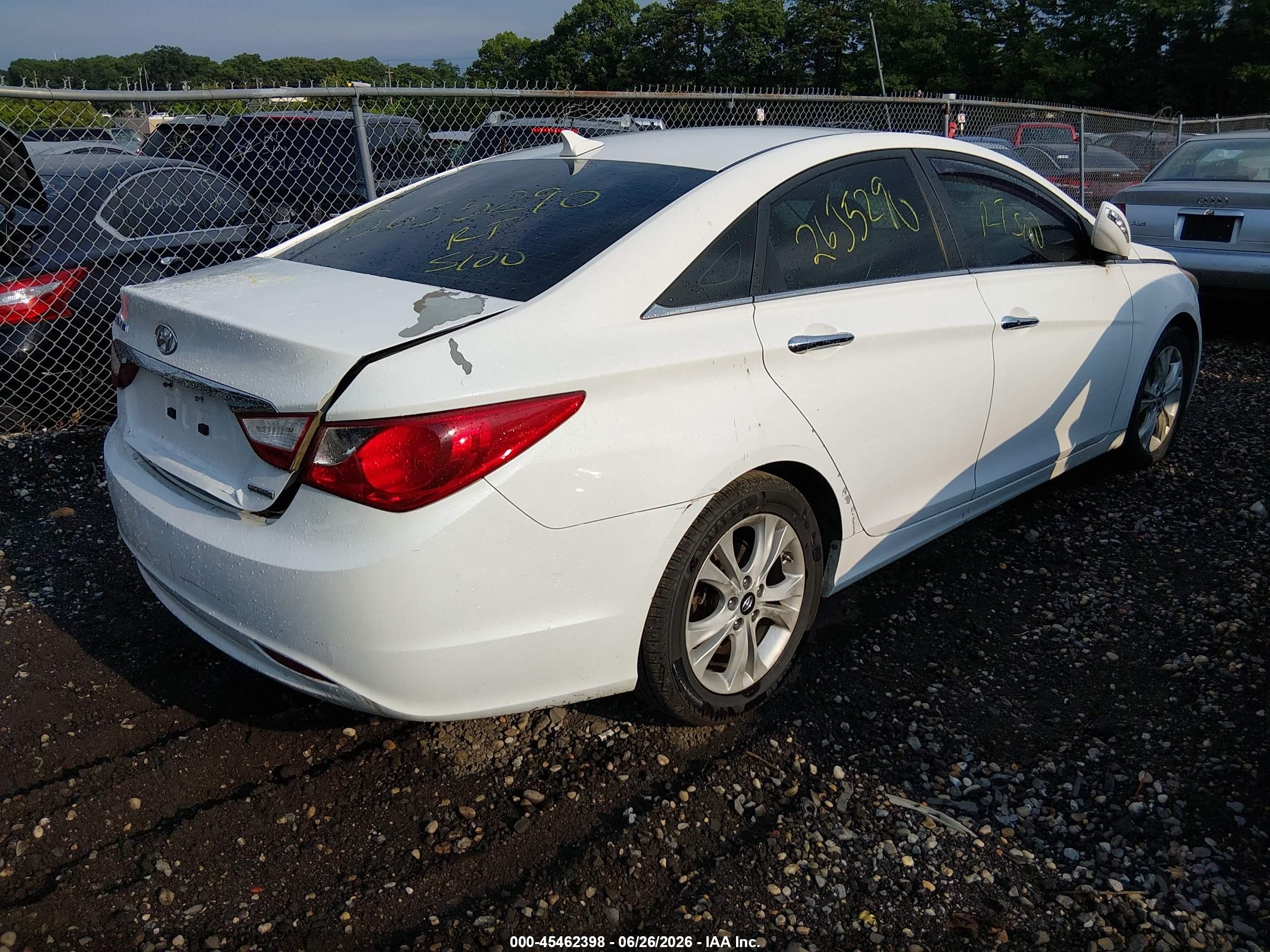 2011 Hyundai Sonata Limited White vin: 5NPEC4AC4BH097285