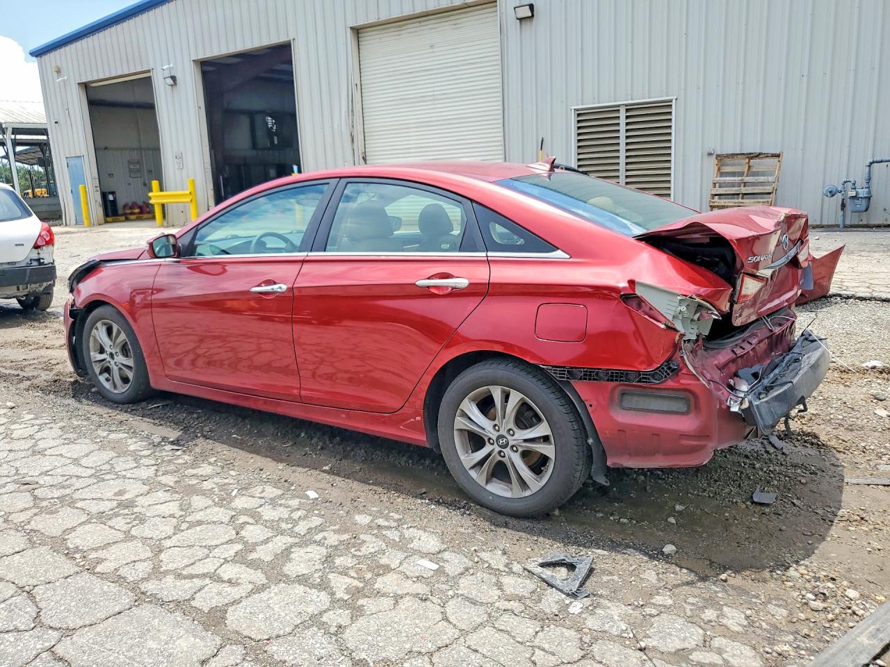 2011 Hyundai Sonata Limited Red vin: 5NPEC4AC4BH105210