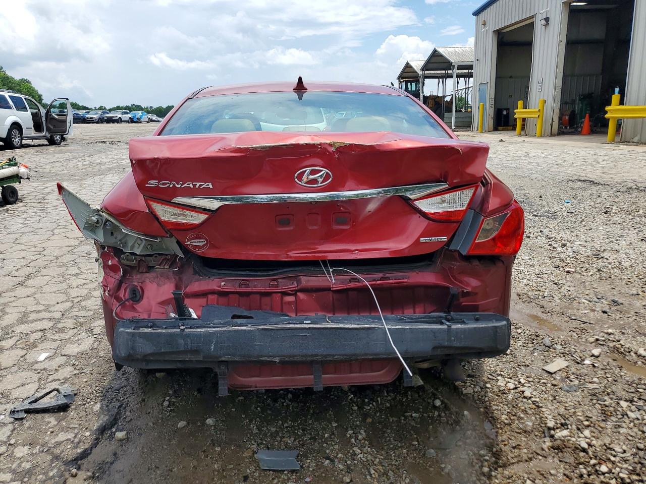 2011 Hyundai Sonata Limited Red vin: 5NPEC4AC4BH105210