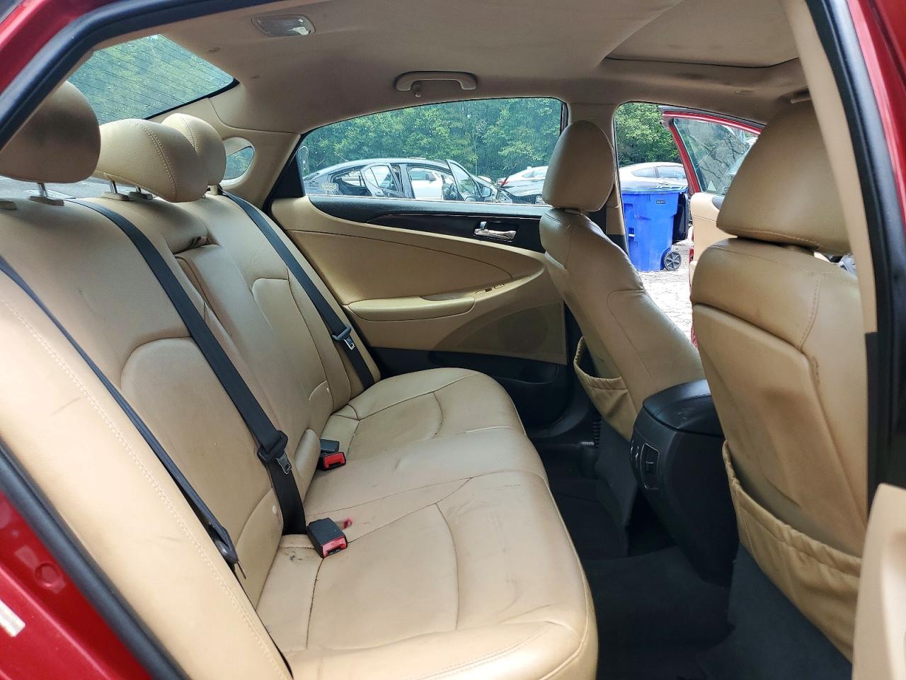 2011 Hyundai Sonata Limited Red vin: 5NPEC4AC4BH105210
