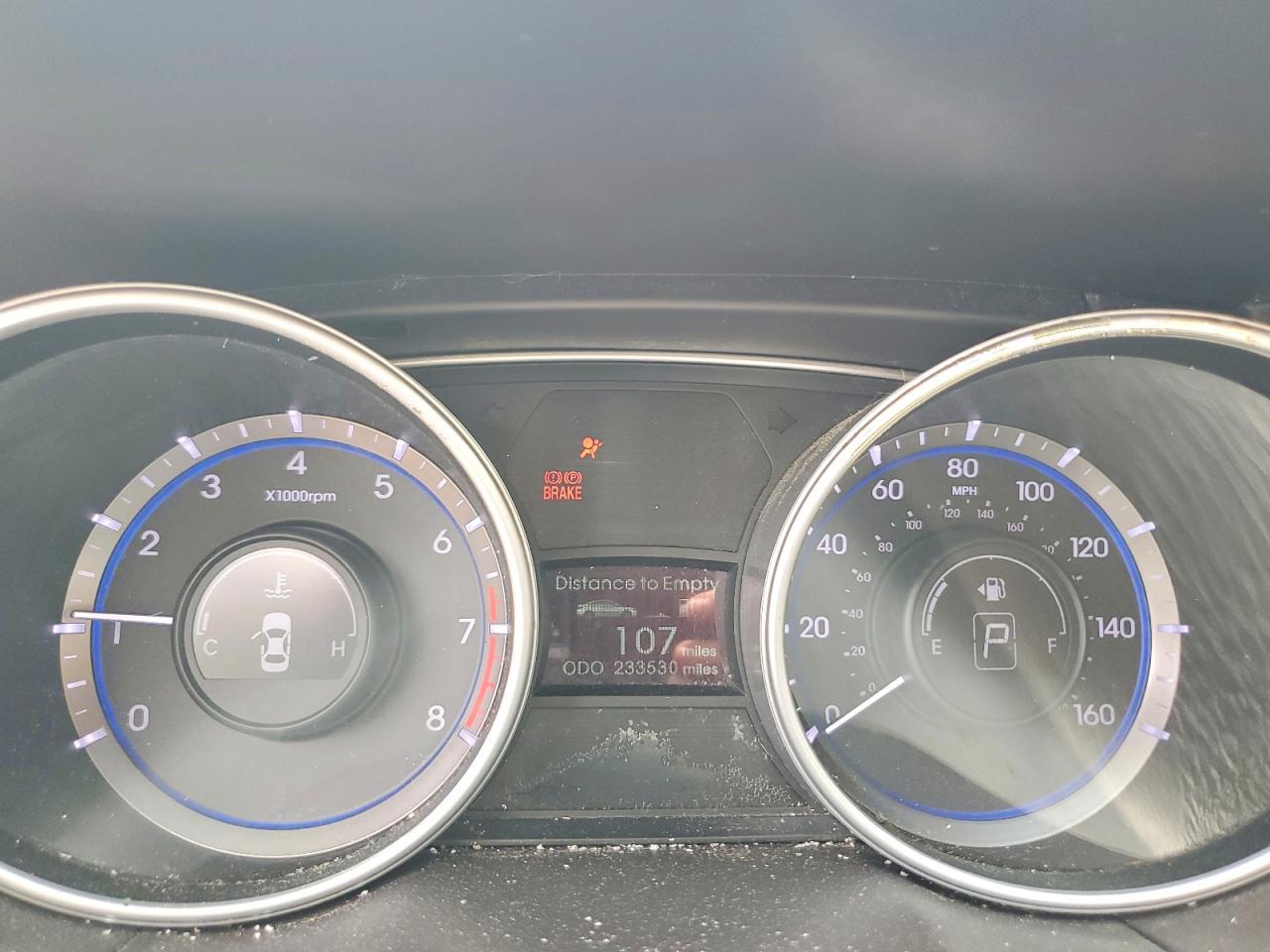 2011 Hyundai Sonata Limited Red vin: 5NPEC4AC4BH105210
