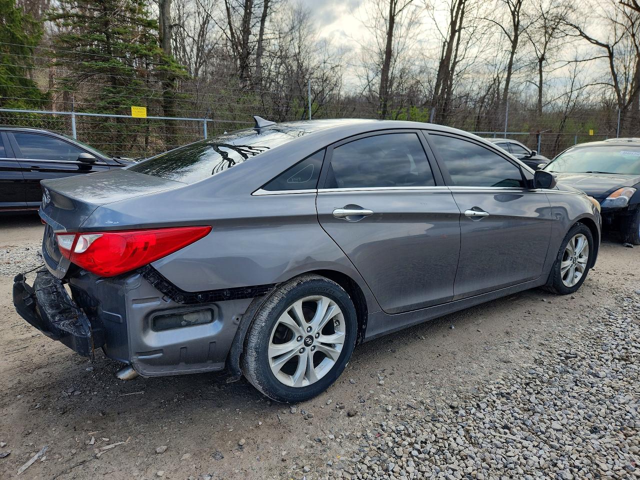 2011 Hyundai Sonata Limited Gray vin: 5NPEC4AC4BH115817