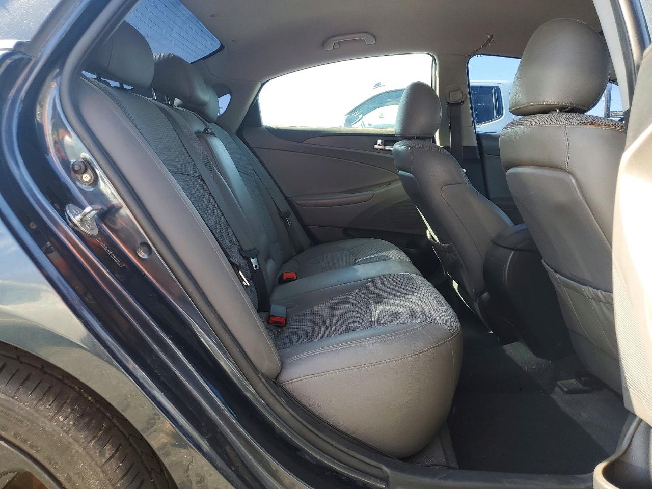 2011 Hyundai Sonata Se Черный vin: 5NPEC4AC4BH254152