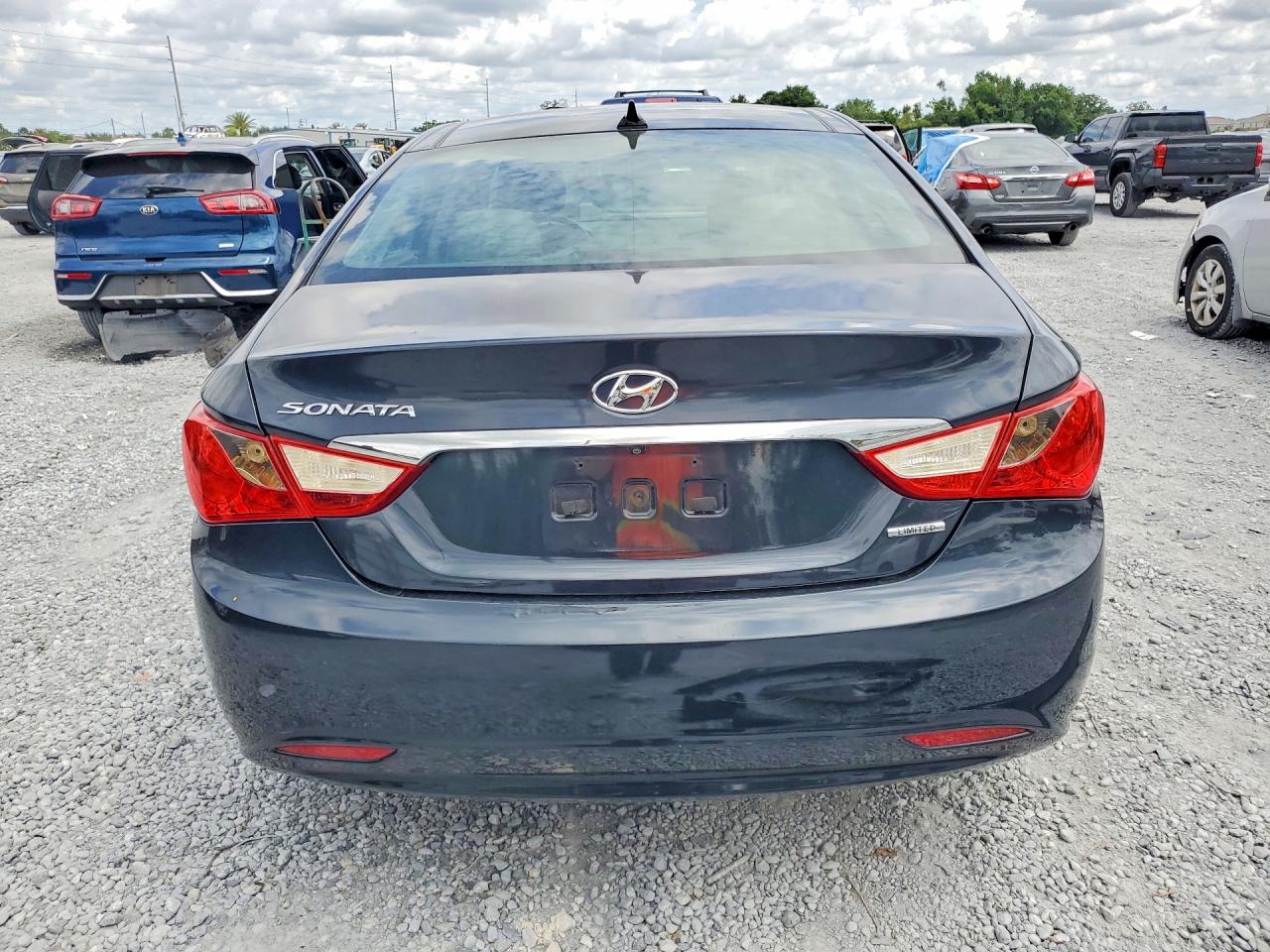 2012 Hyundai Sonata Limited Charcoal vin: 5NPEC4AC4CH351014