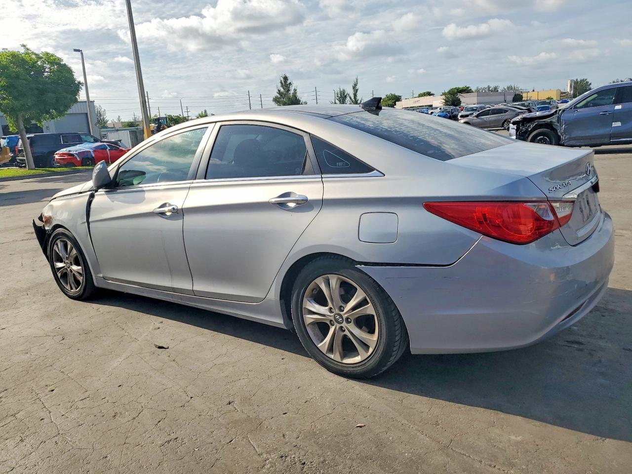 2013 Hyundai Sonata Limited Blue vin: 5NPEC4AC4DH577717