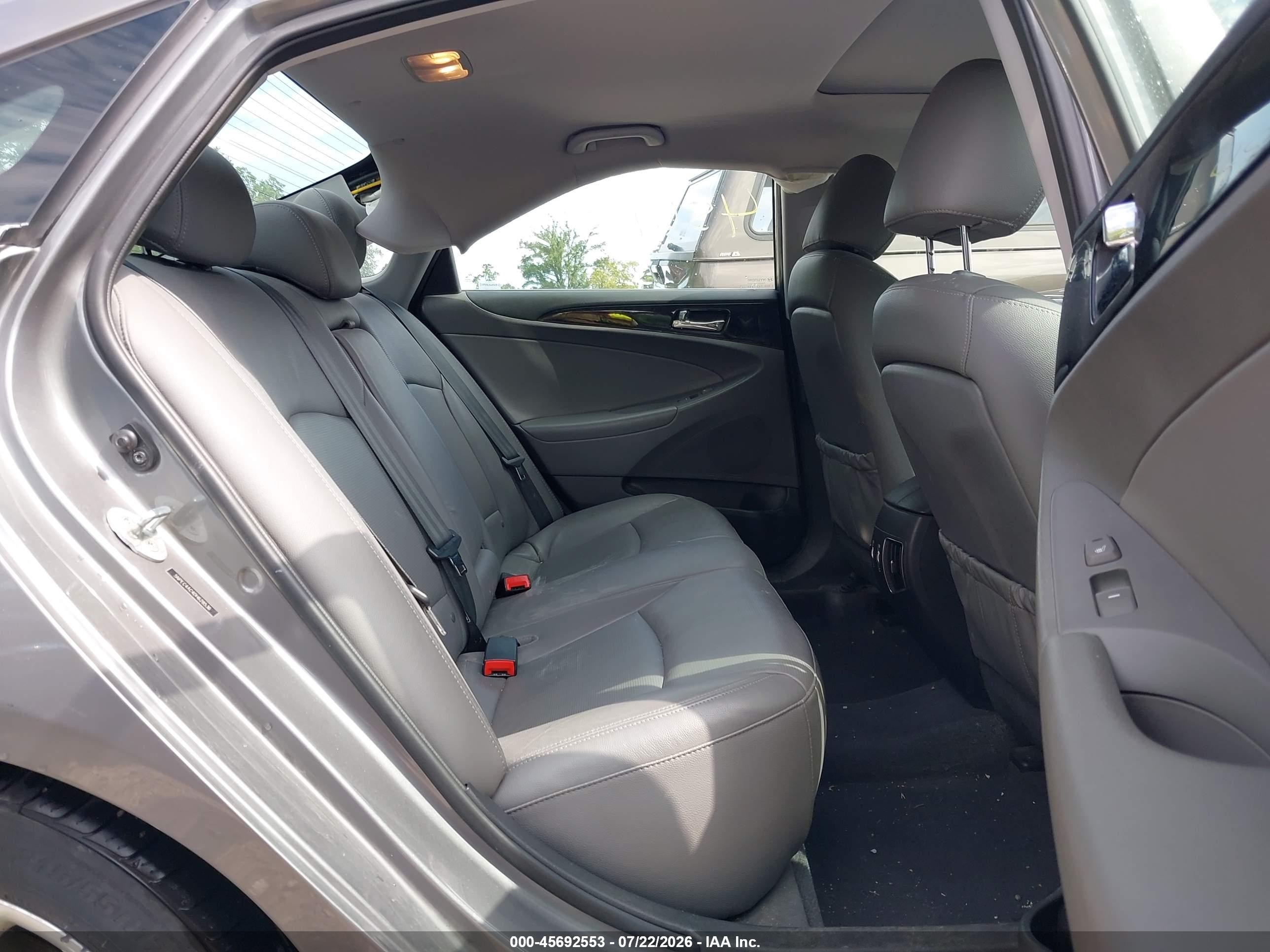2013 Hyundai Sonata Limited Gray vin: 5NPEC4AC4DH628536