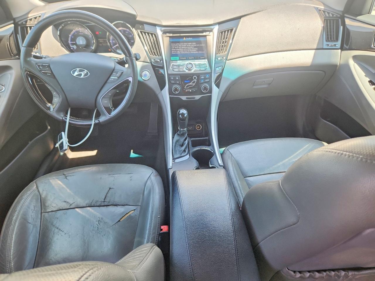 2013 Hyundai Sonata Limited Серебряный vin: 5NPEC4AC4DH630223