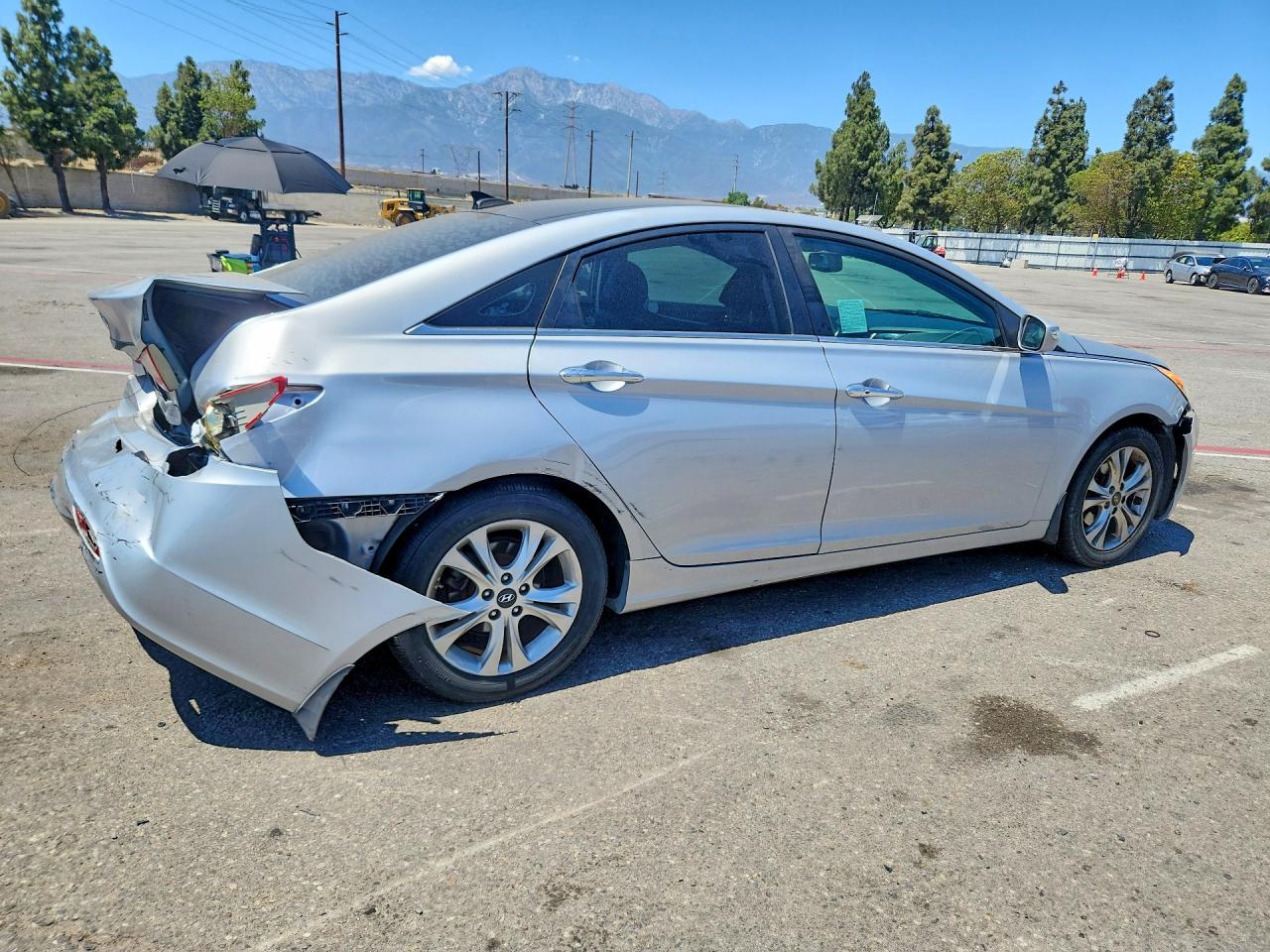 2013 Hyundai Sonata Limited Серебряный vin: 5NPEC4AC4DH630223